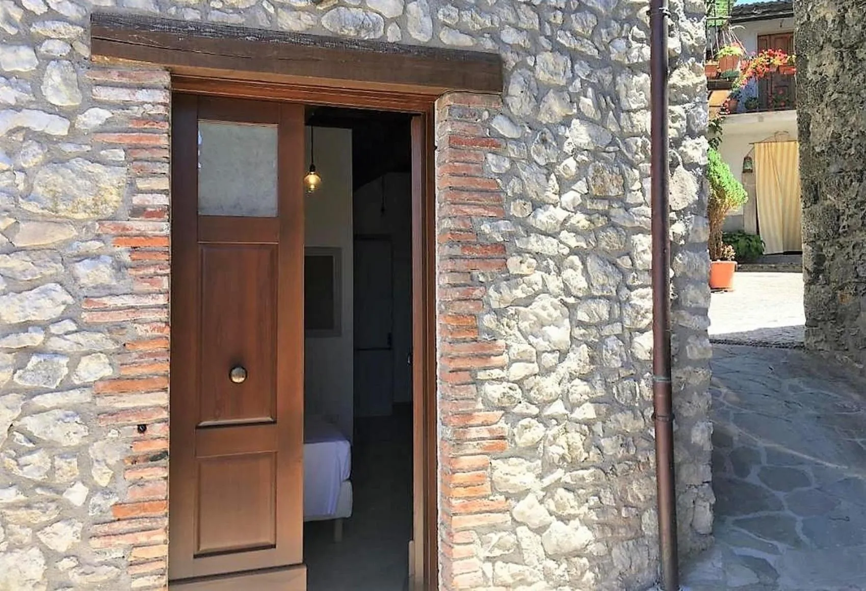 Facade/entrance in B&B Leofreni Natura