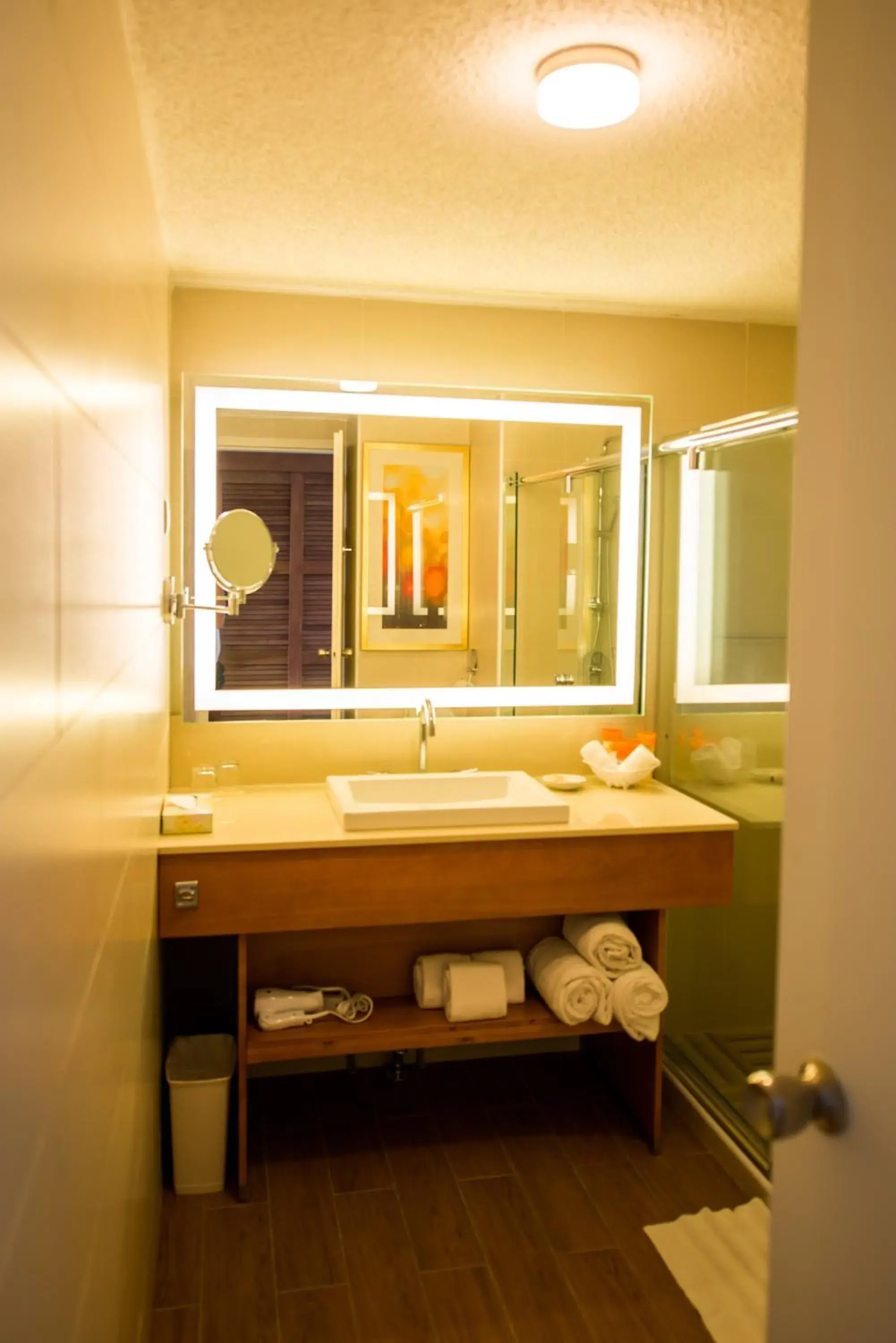Deluxe Double Room, 2 Double Beds, Garden View - single occupancy in Sunscape Curacao Resort Spa & Casino Deluxe Double Room, 2 Double Beds, Garden View - single occupancy in Sunscape Curacao Resort Spa & Casino