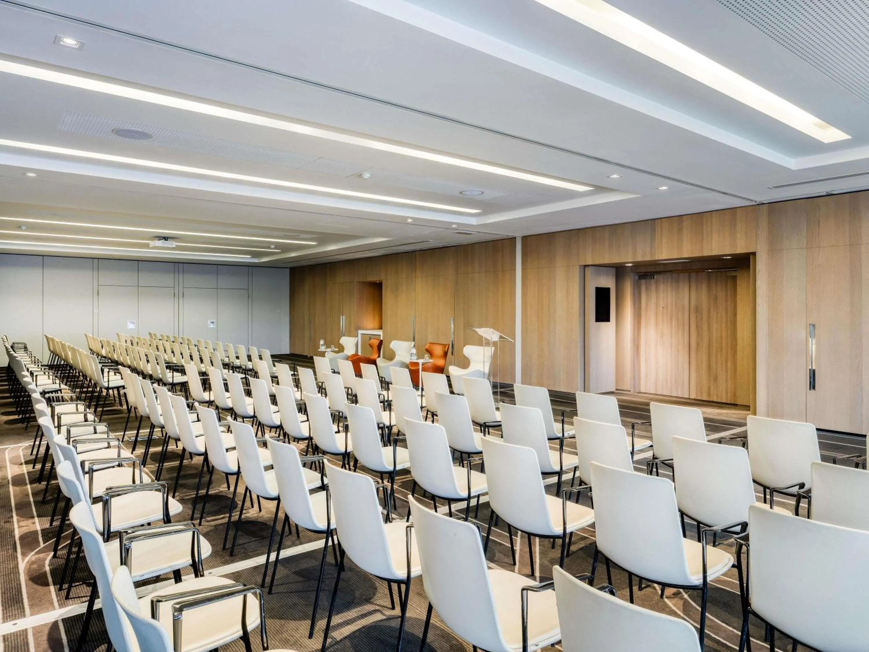 Meeting/conference room in Pullman Brussels Centre Midi