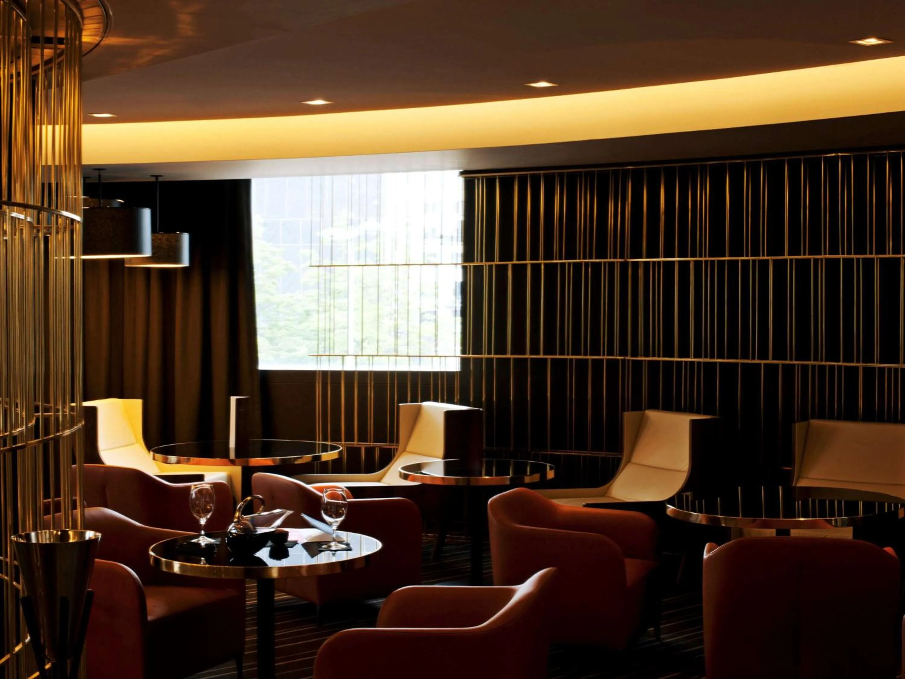 Lounge or bar in Pullman Brussels Centre Midi