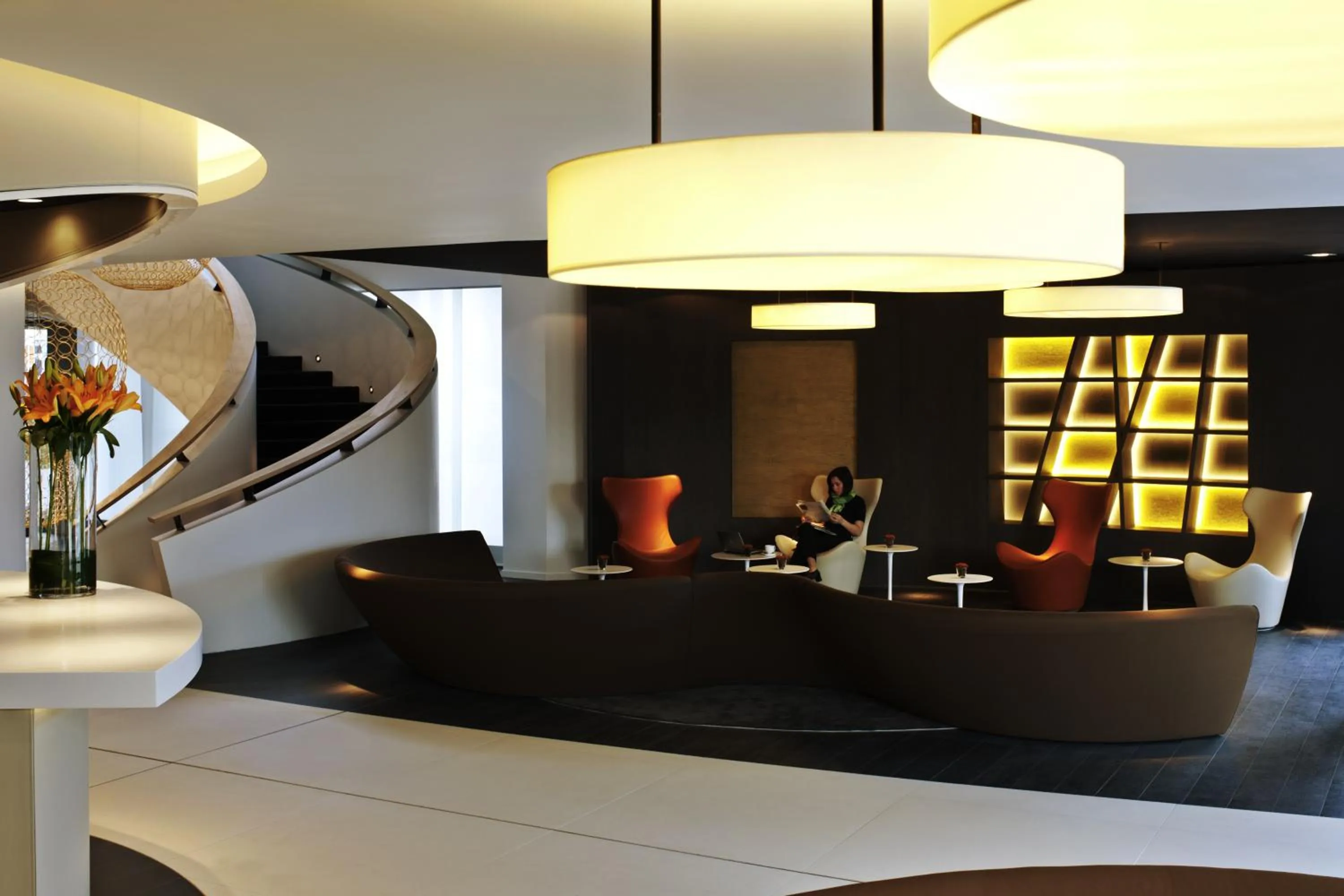 Lobby or reception in Pullman Brussels Centre Midi