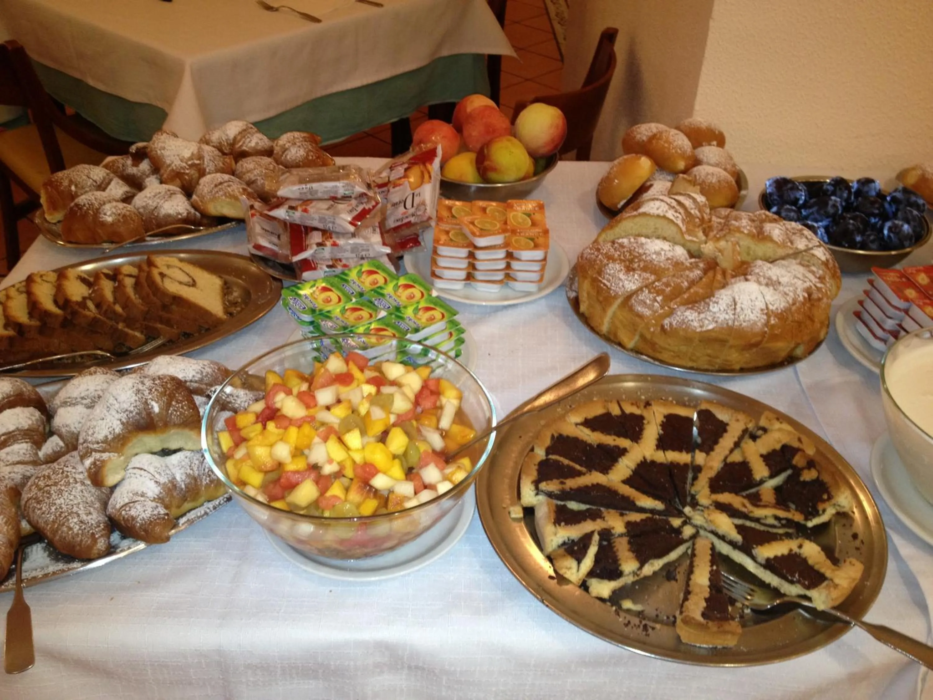 Food and drinks in Panorama Palace Hotel