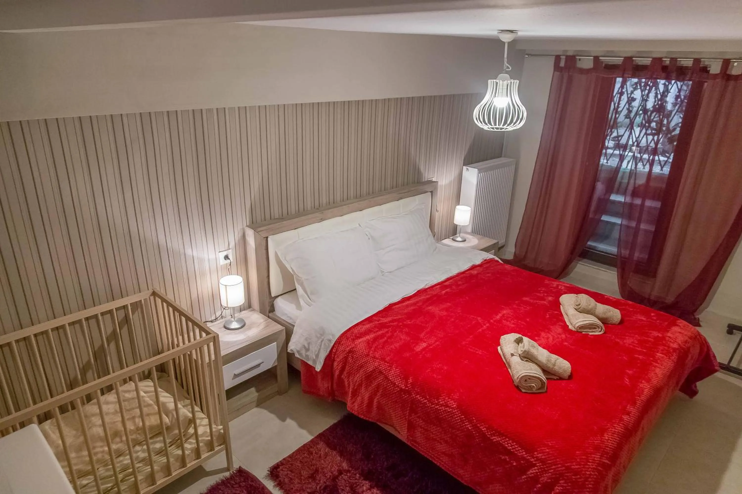 Bedroom, Bed in Historic Luxury House in the Heart of Meteora