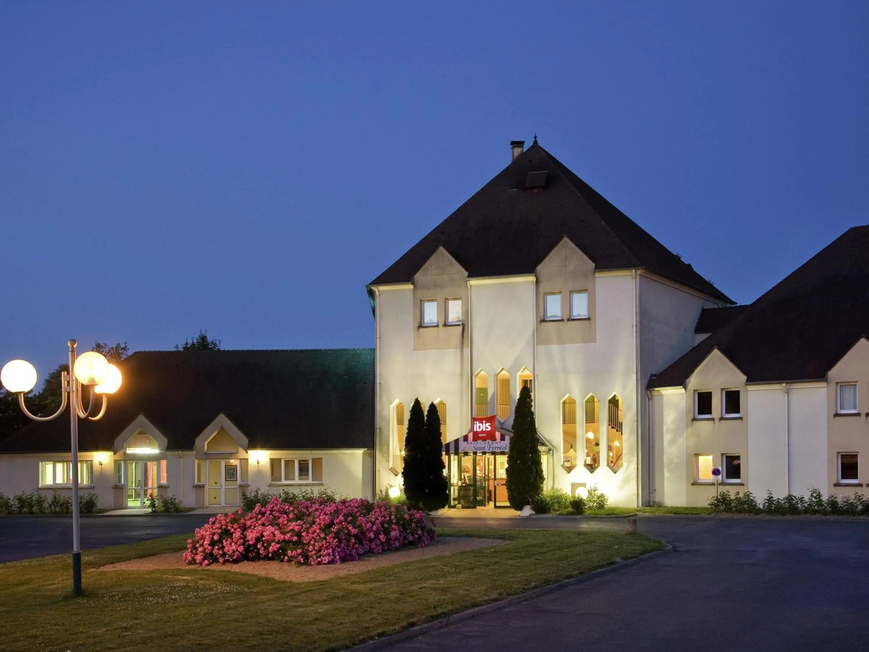 Property building in Ibis Château-Thierry
