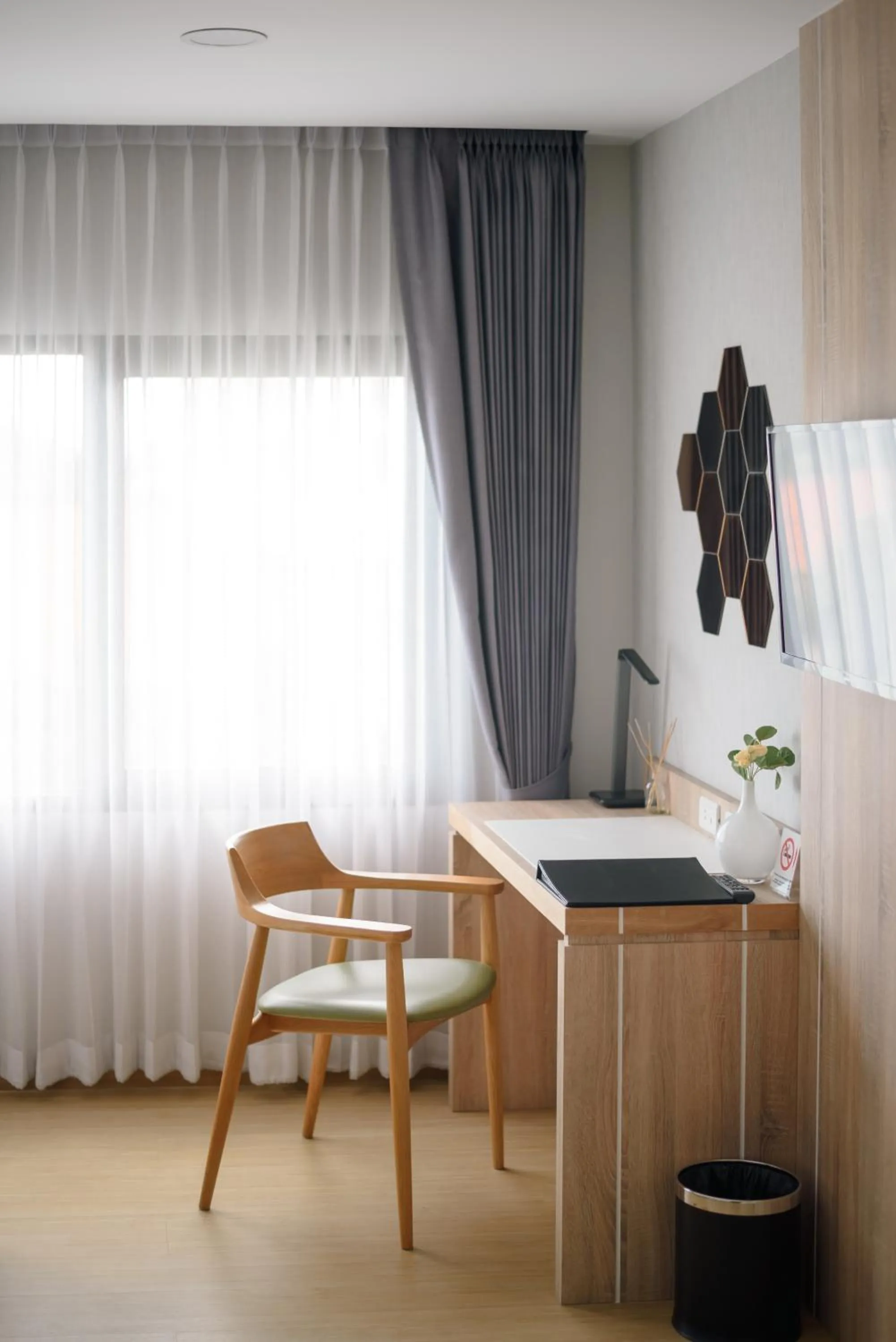 Bedroom in Prime Square Hotel