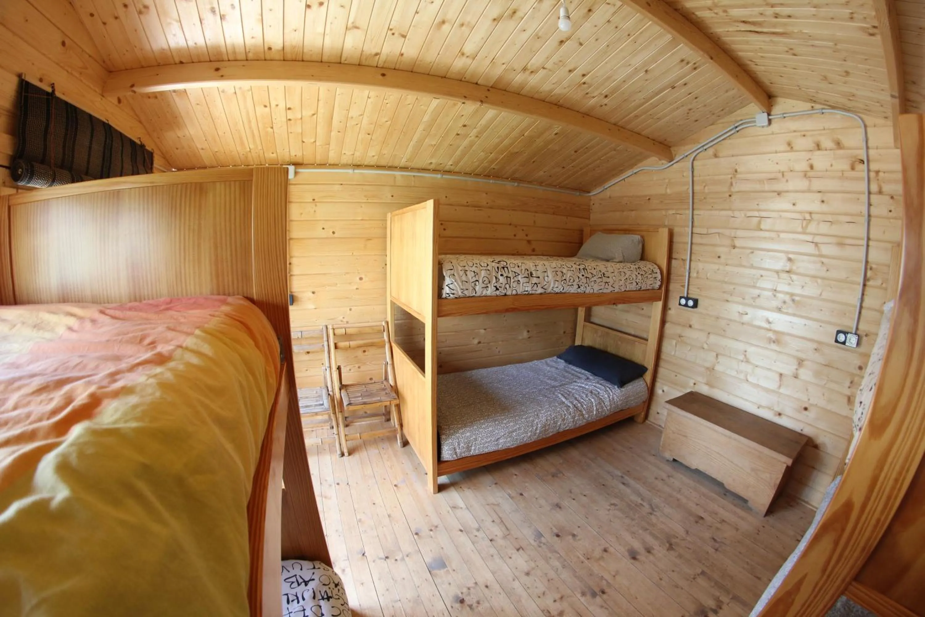 bunk bed, Bed in Coruña Backpackers Hostel