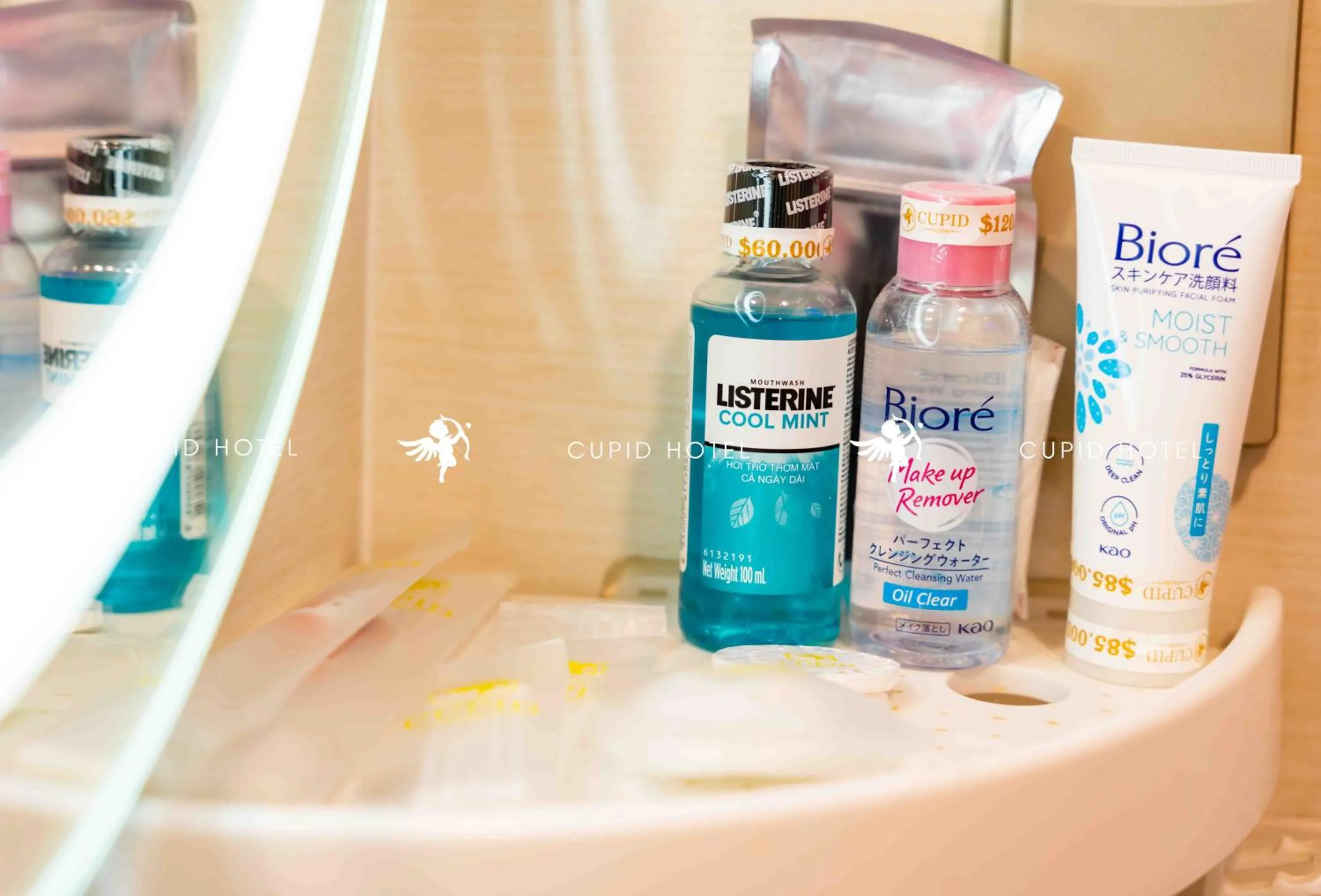 Bathroom in Cupid Hotel 2