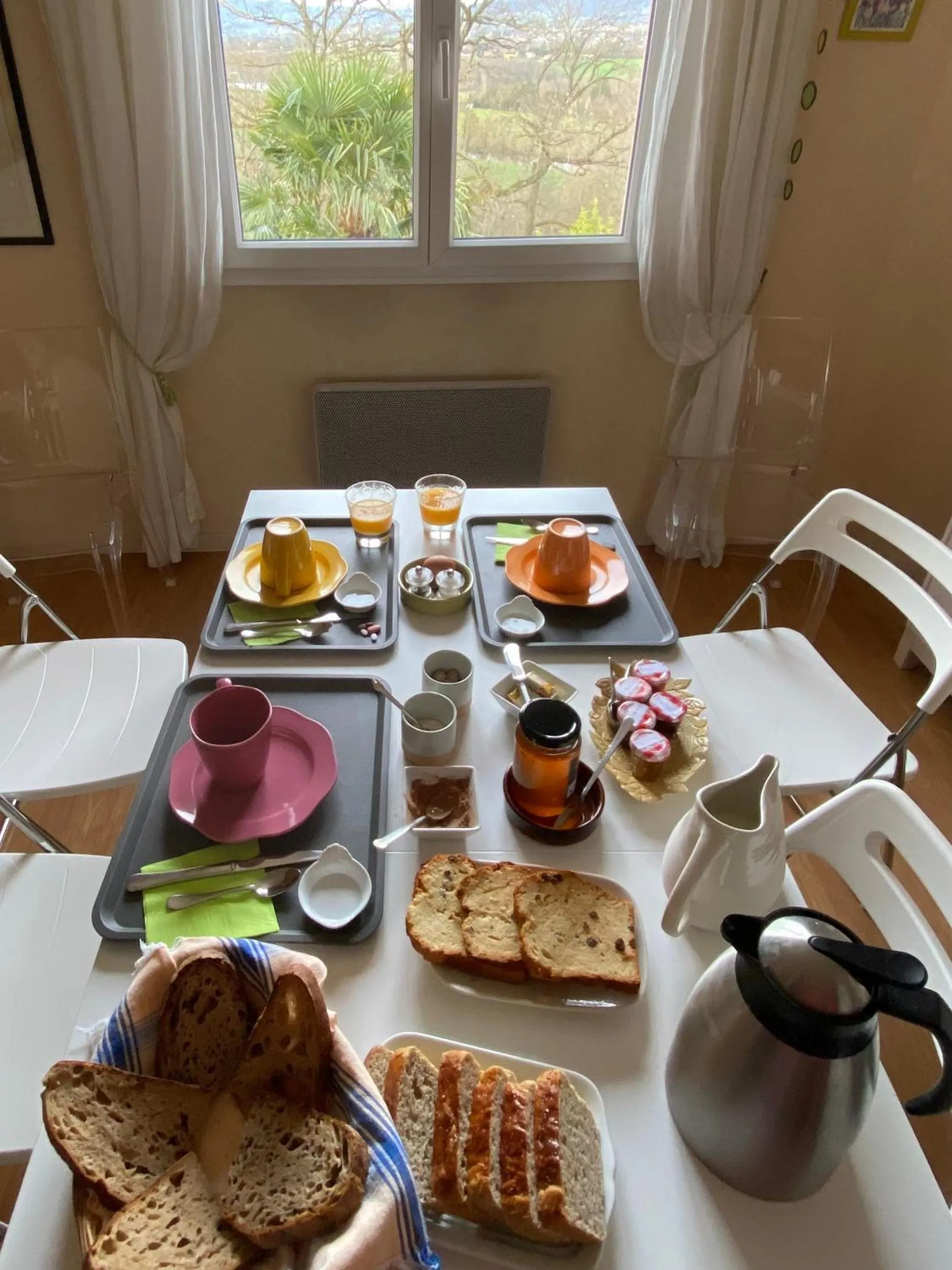 Breakfast in Le Relais des Malettes Chambres d'hôtes B&B