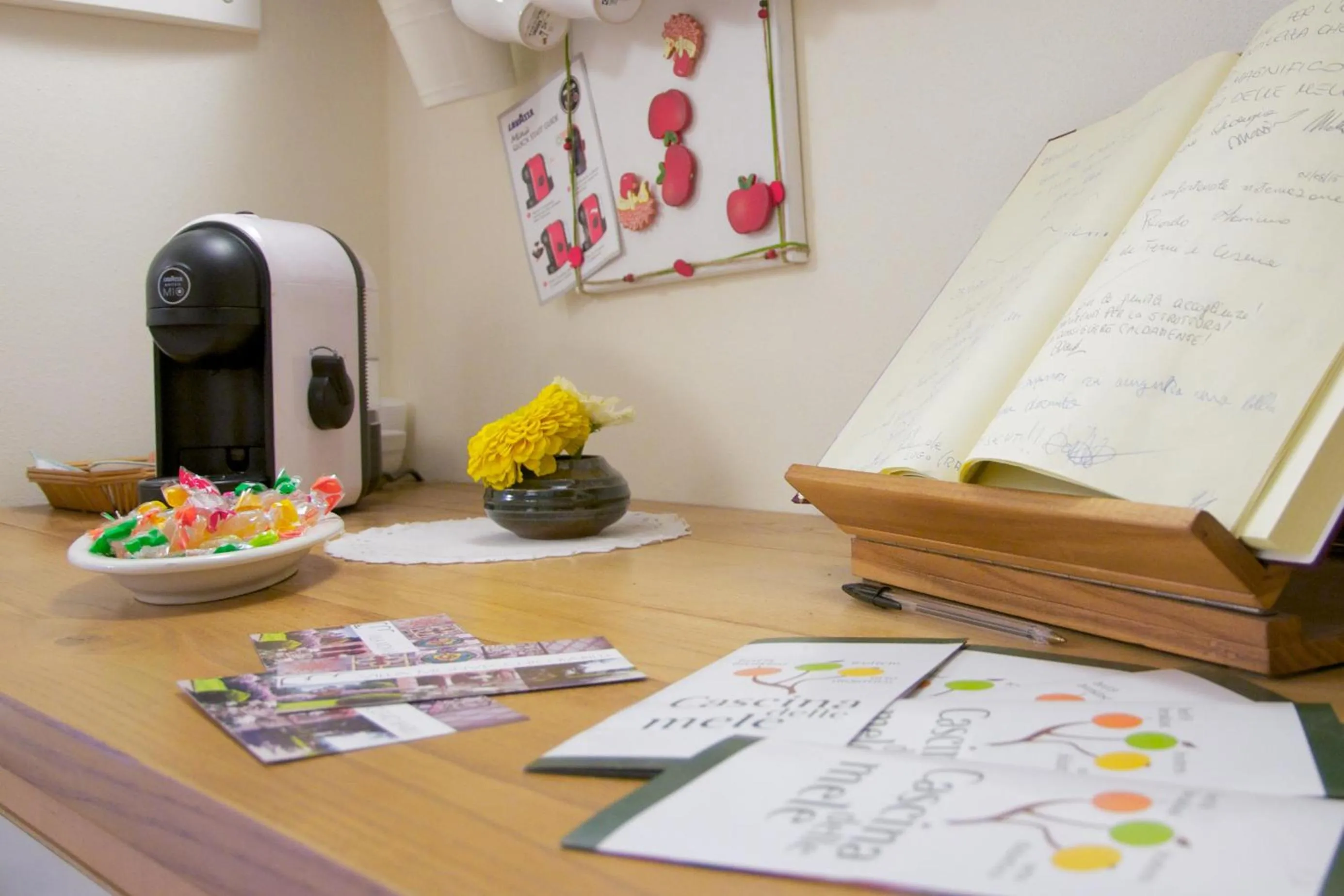 Coffee/tea facilities in Cascina delle Mele