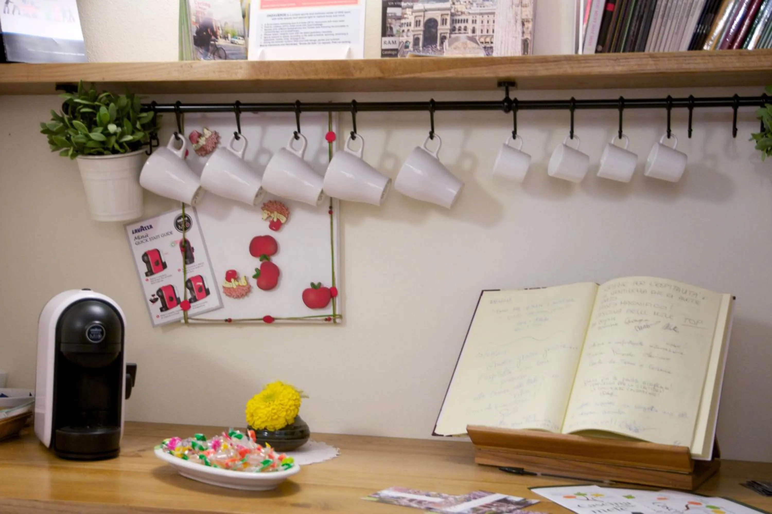 Coffee/tea facilities in Cascina delle Mele