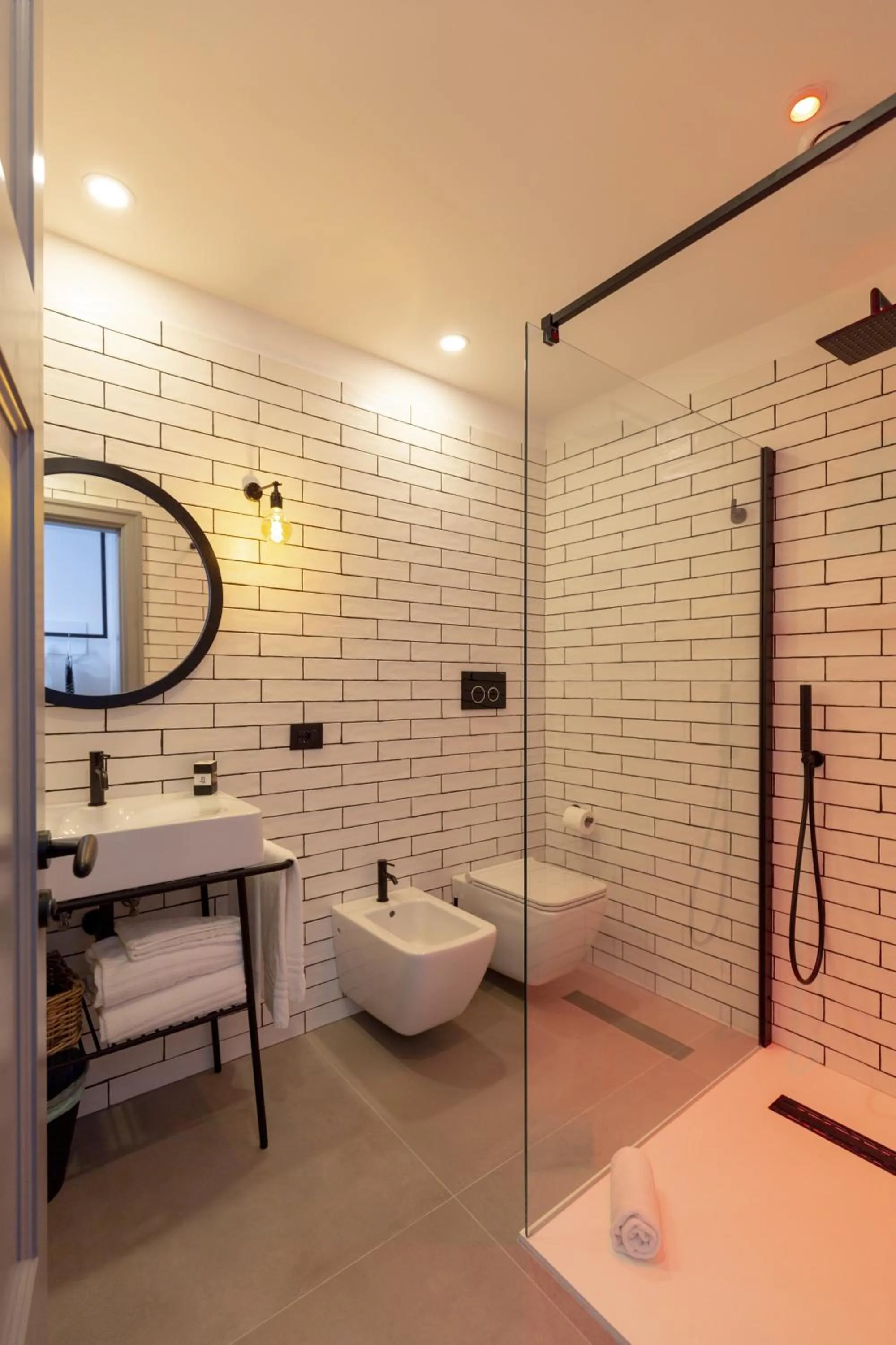 Shower in Maison Bon Bon