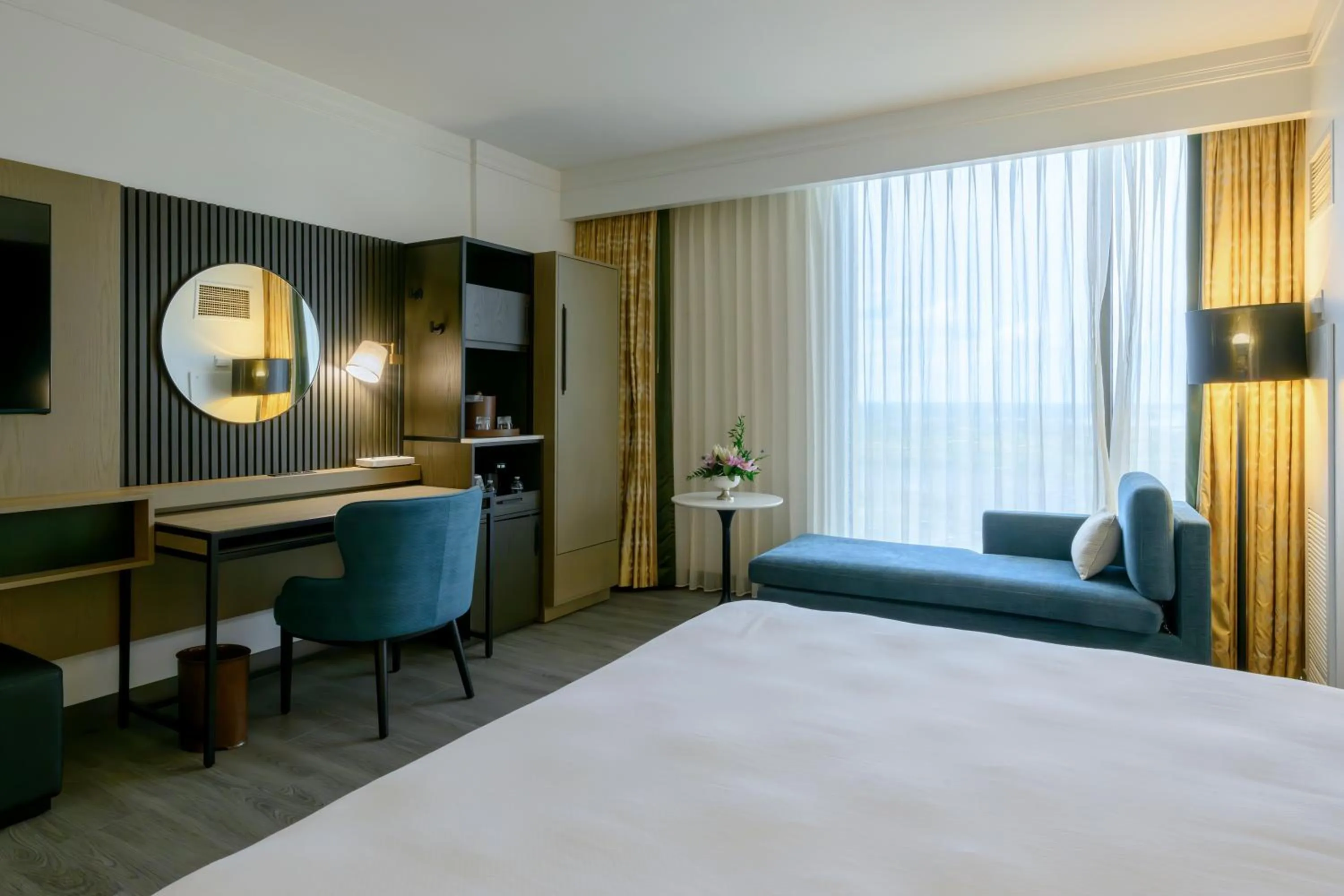 Bed in L’Auberge Casino Resort Lake Charles