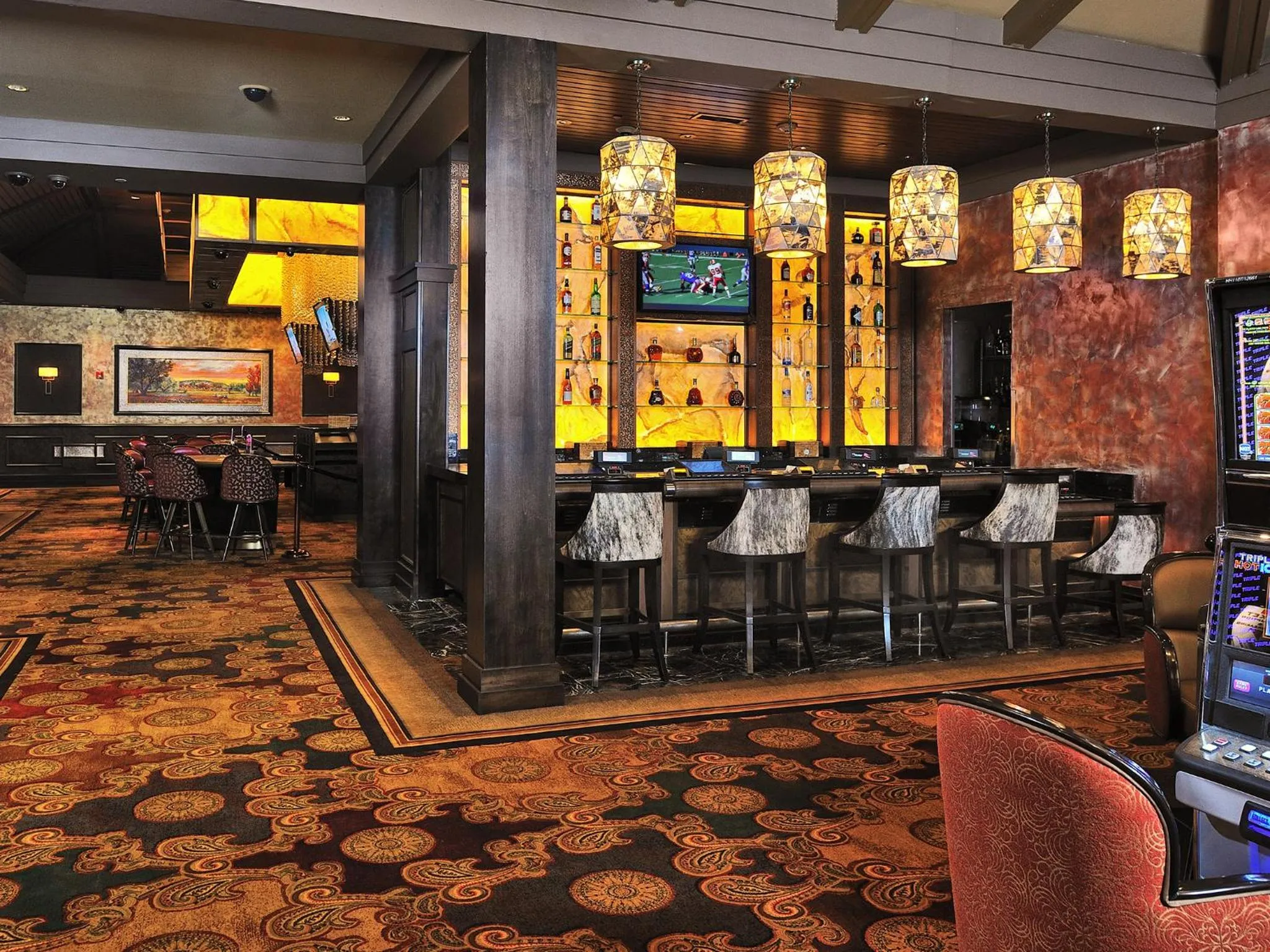 Lounge or bar in L’Auberge Casino Resort Lake Charles
