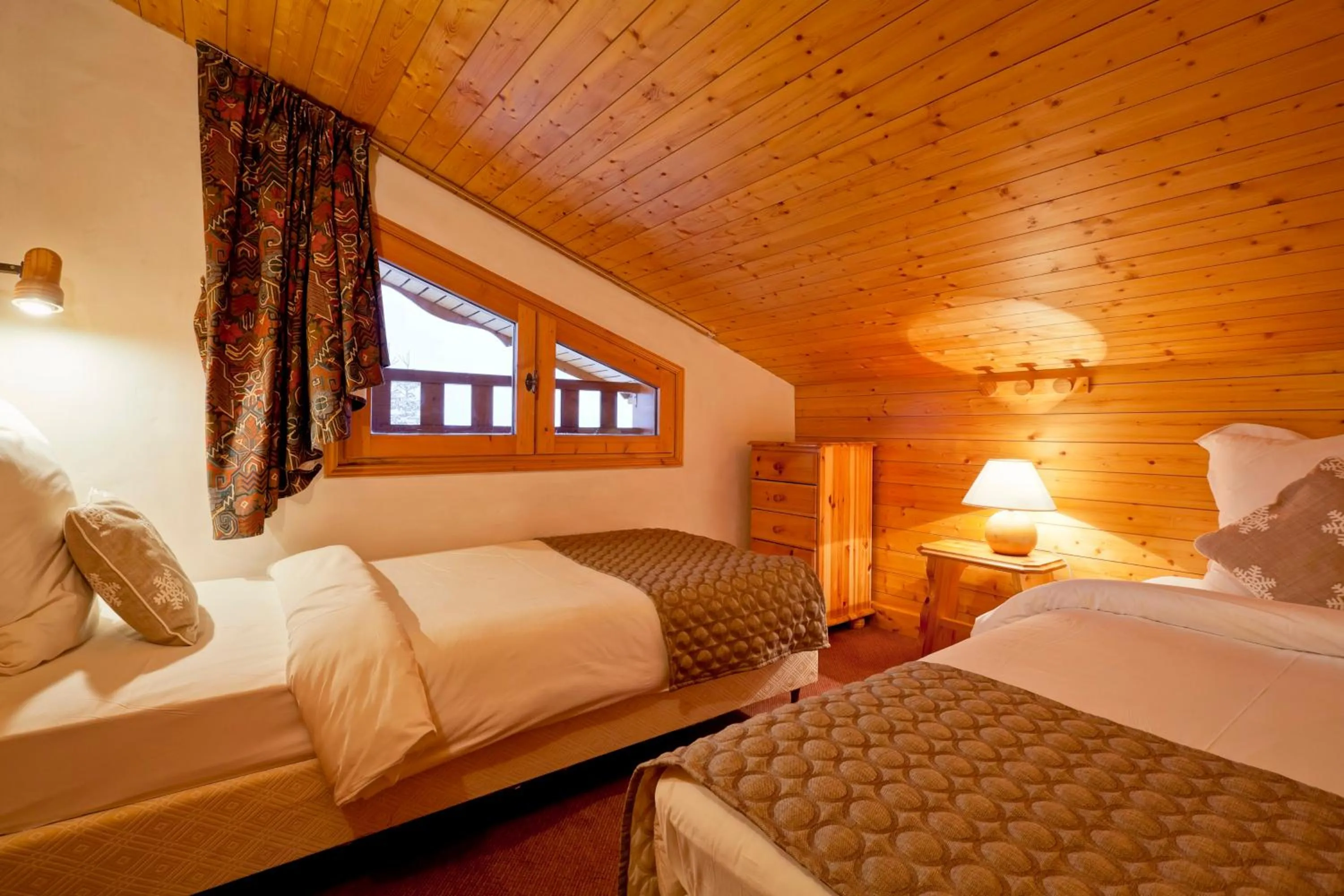 Bedroom, Bed in Hotel les Flocons