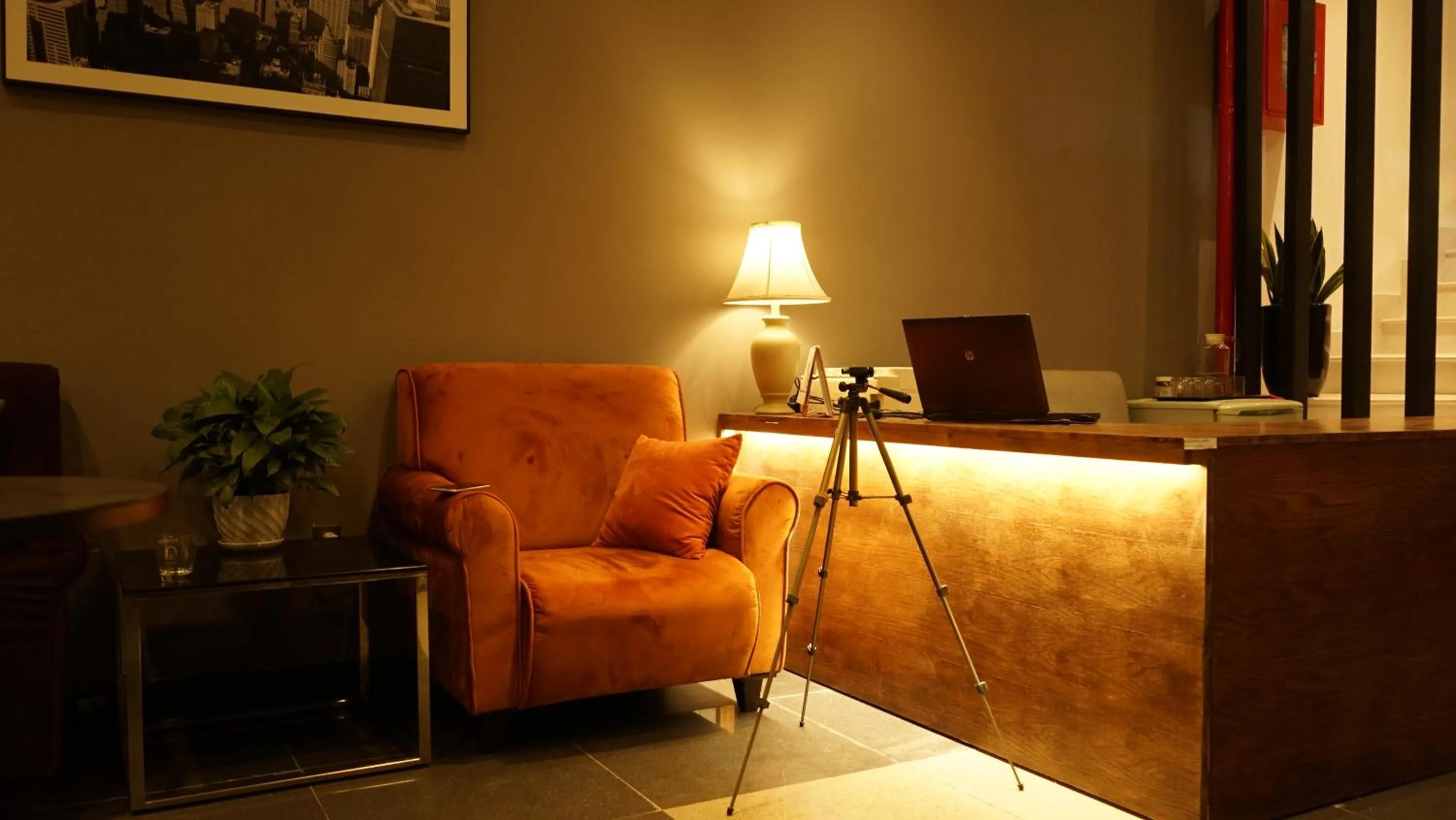 Lobby or reception in Oasis Hotel & Apartment