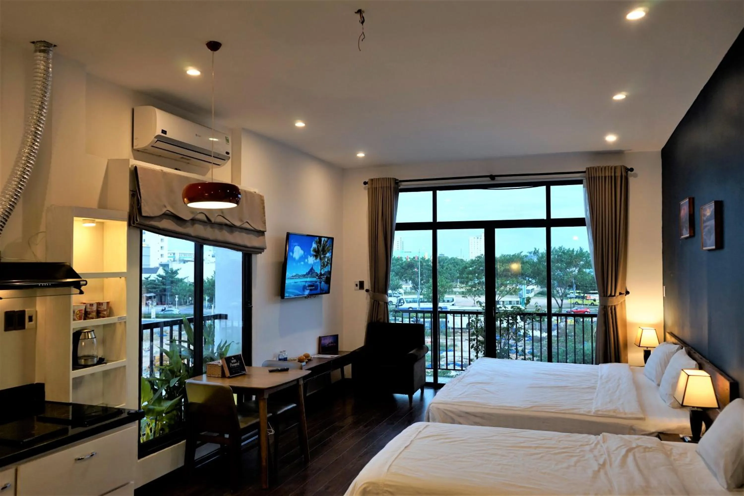 Bed in Oasis Hotel & Apartment