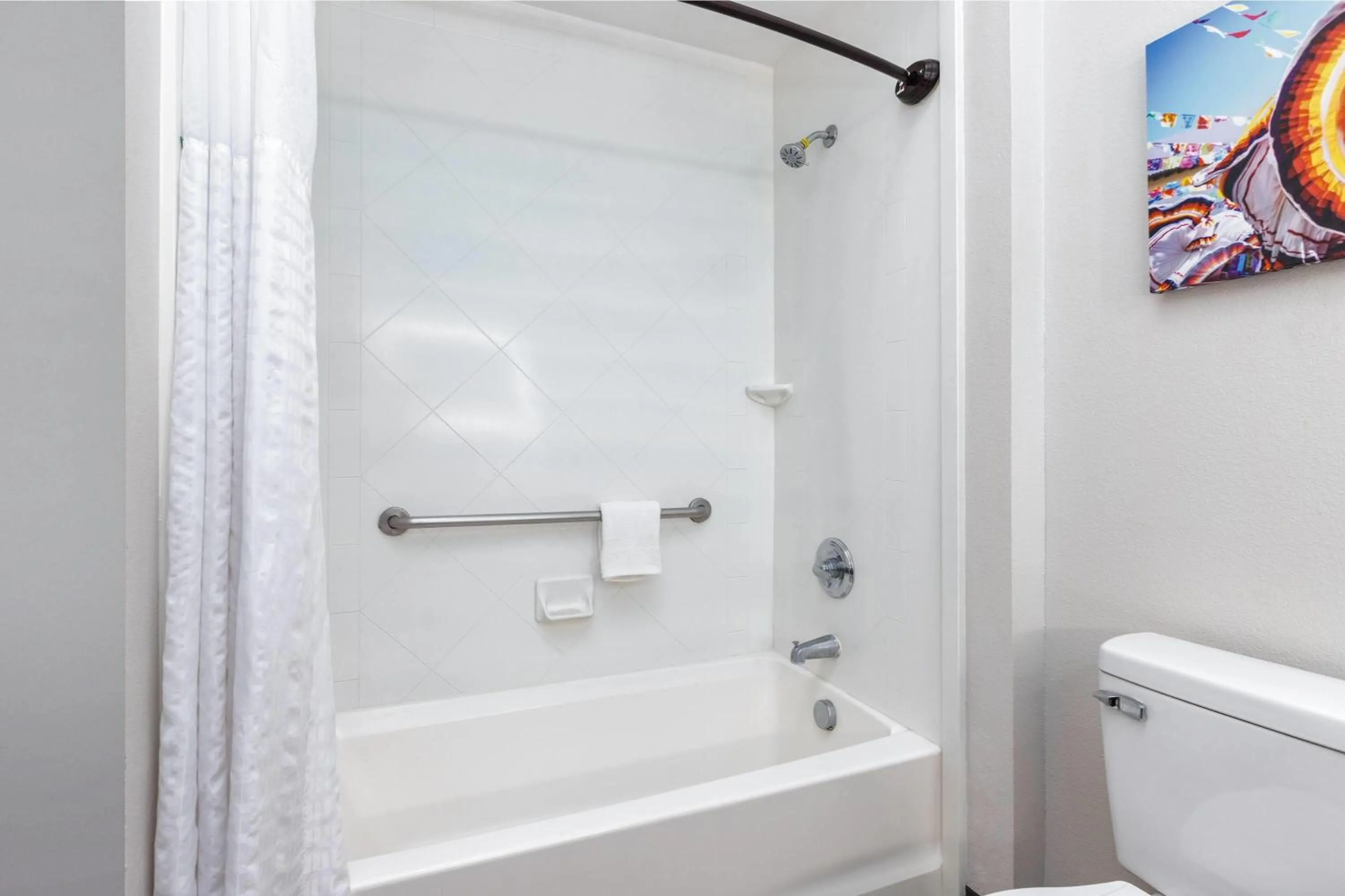 Bathroom in La Quinta by Wyndham Hobbs