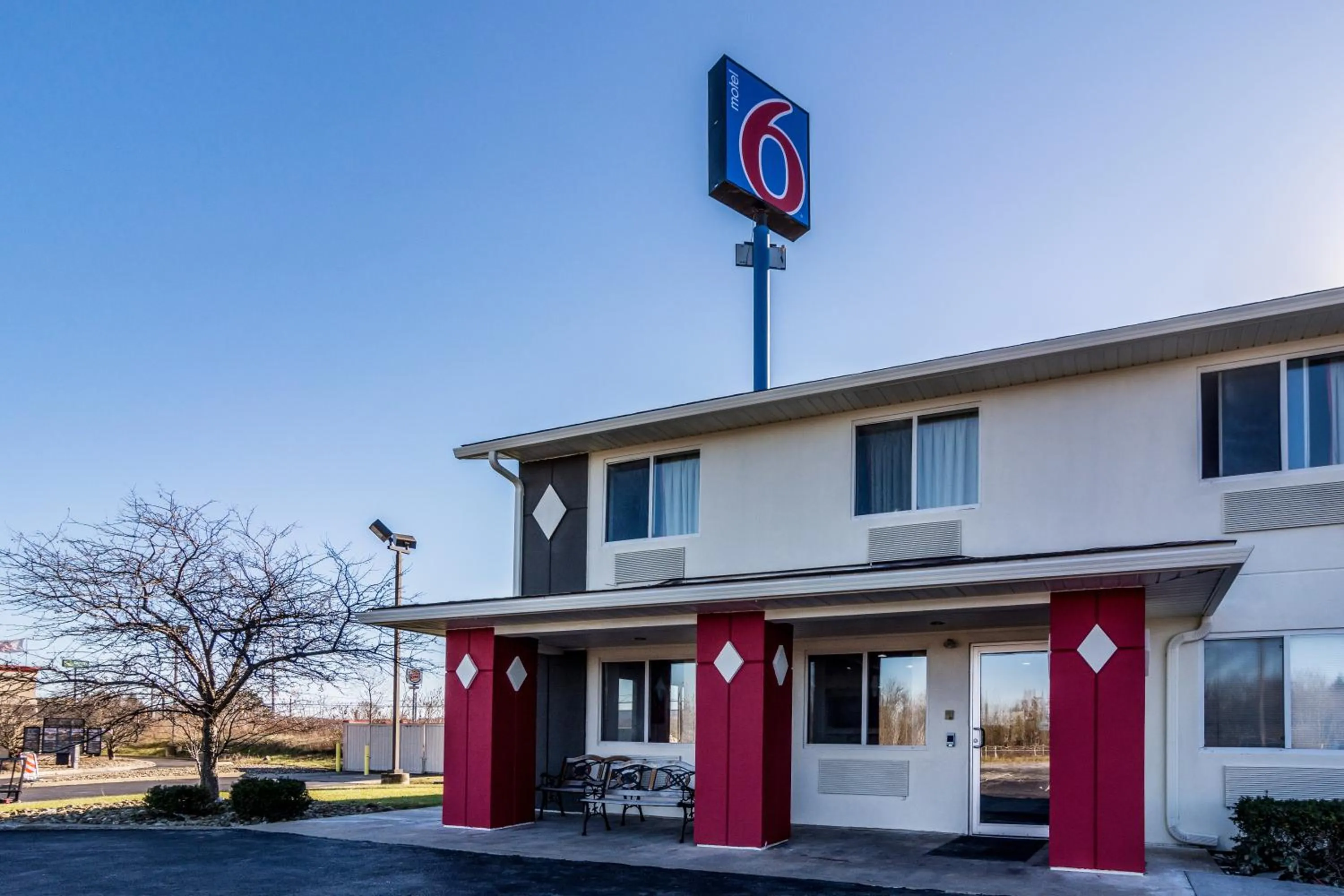 Facade/entrance in Motel 6-Barkeyville, PA