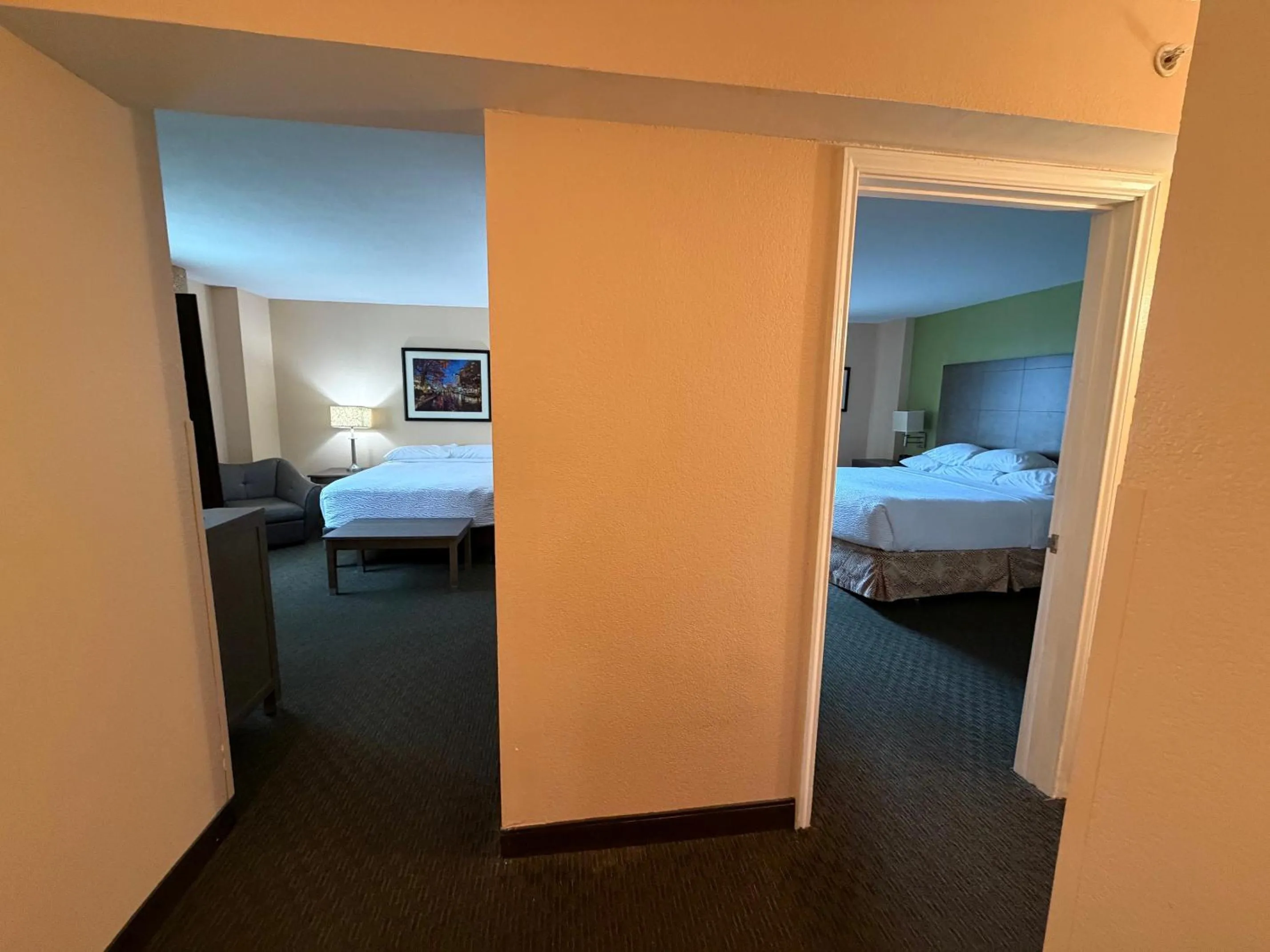 Bedroom, Bed in La Quinta by Wyndham San Antonio Medical Ctr. NW