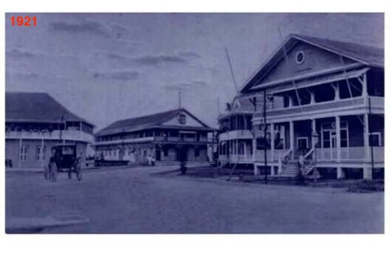 Property building in Gran Hotel Bahia