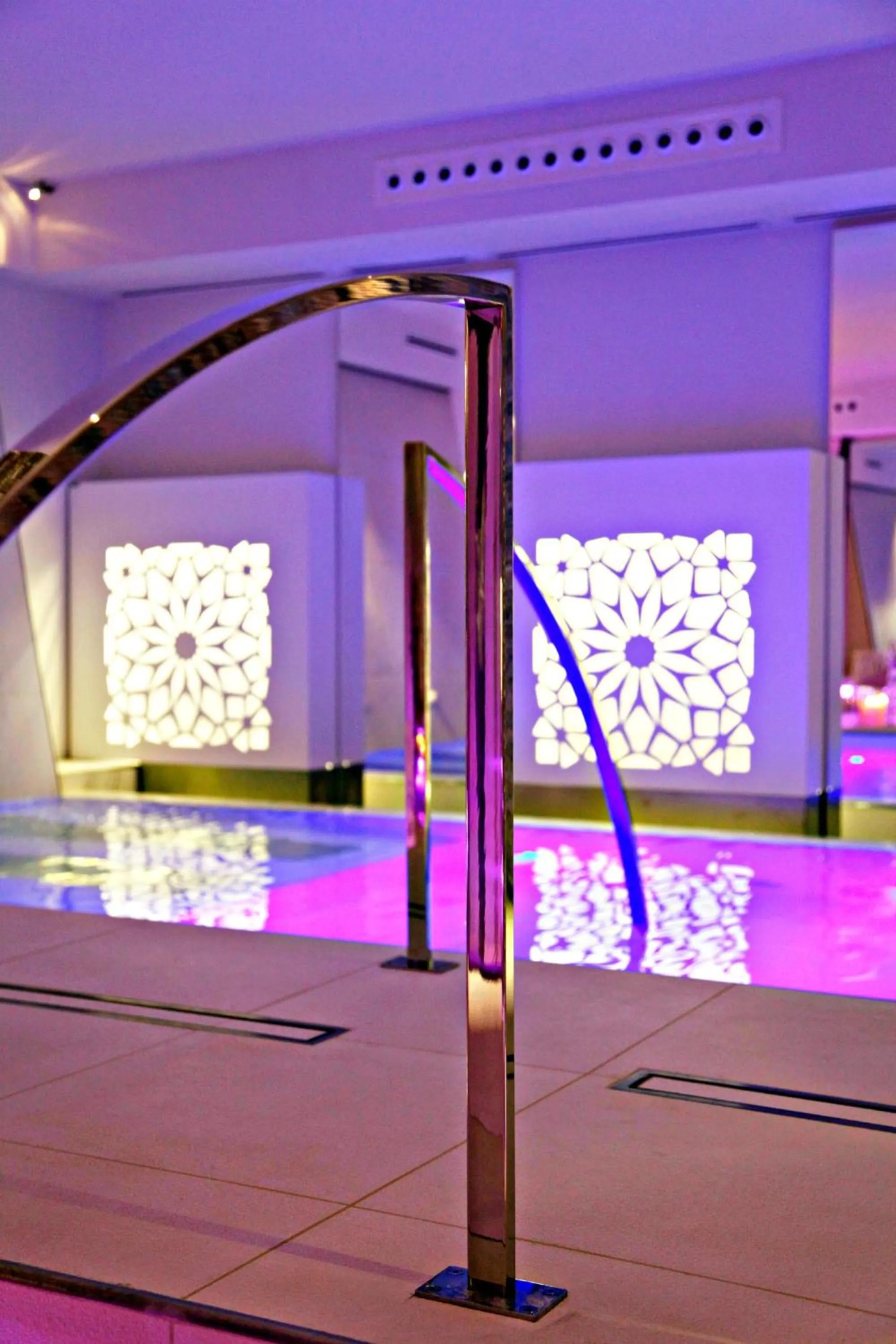 Spa and wellness centre/facilities in Hotel Parigi 2 & Spa