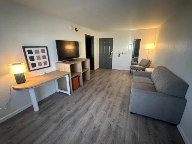 Seating Area in Baymont by Wyndham Rock Springs