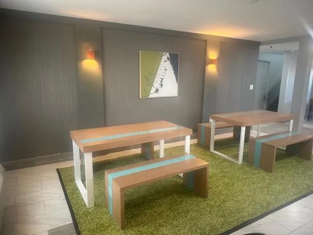 Seating Area in Baymont by Wyndham Rock Springs