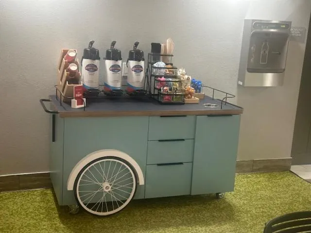 Kitchen/Kitchenette in Baymont by Wyndham Rock Springs