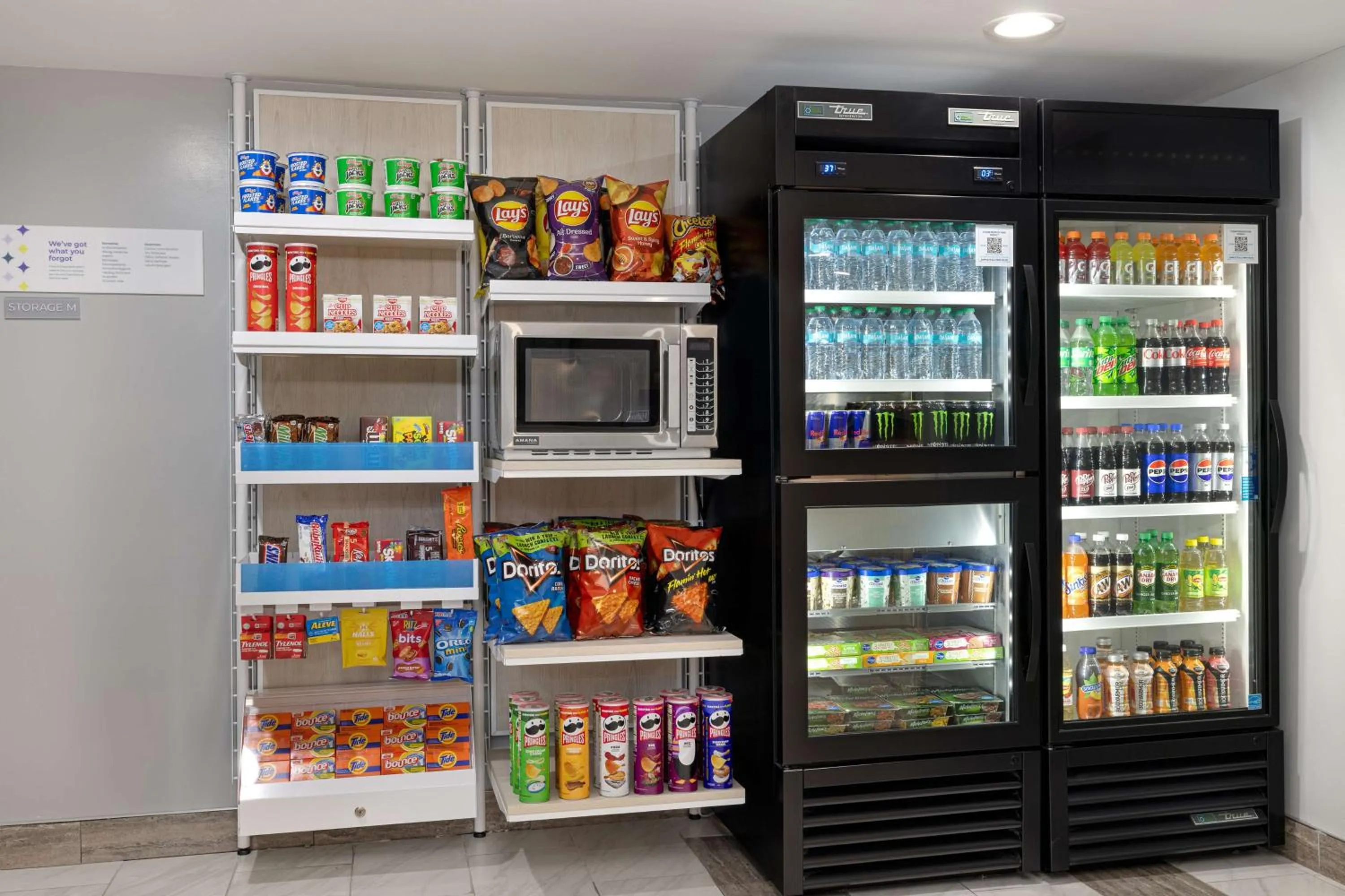 Restaurant/places to eat in Spark by Hilton Rock Springs