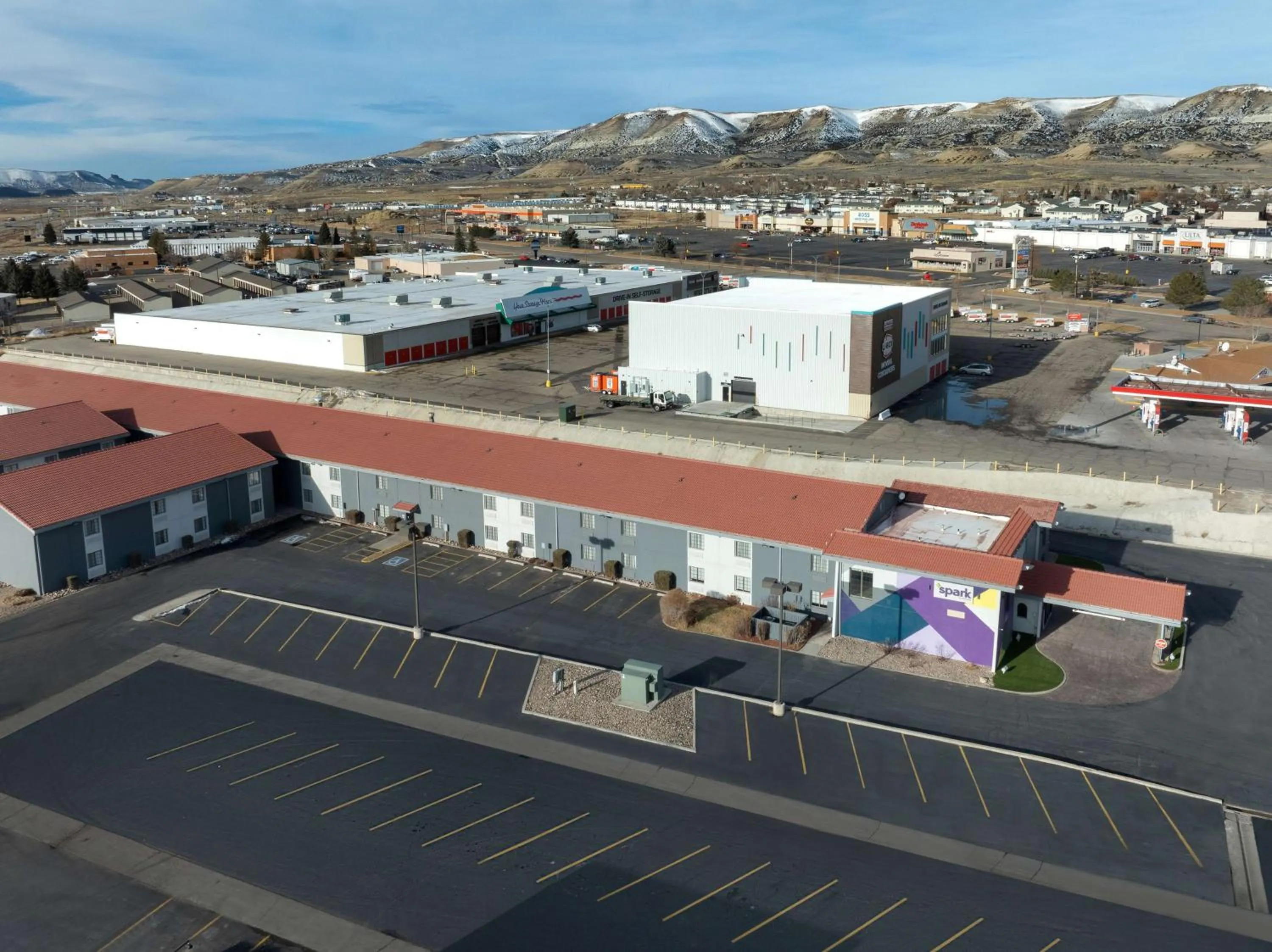 Property building in Spark by Hilton Rock Springs