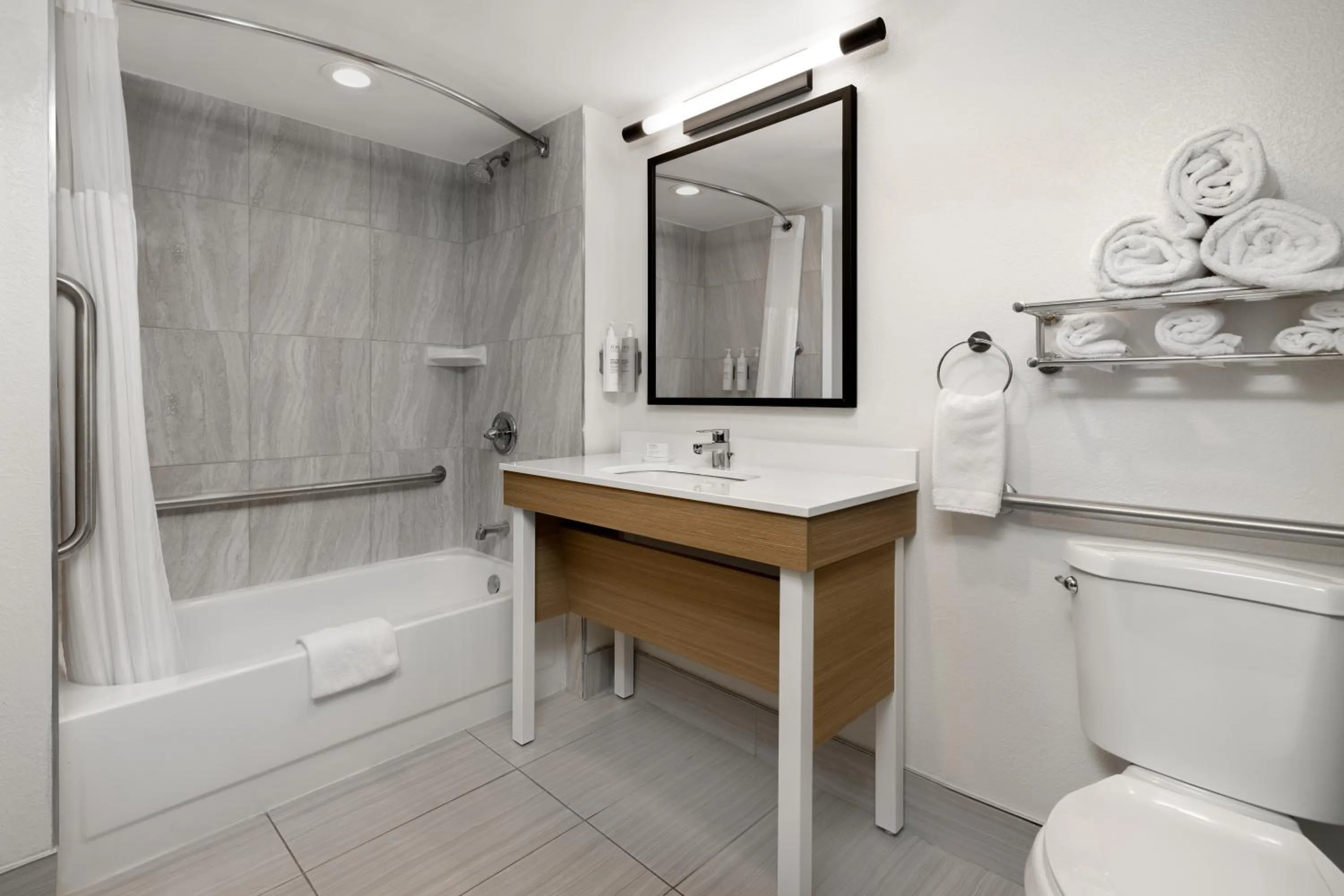 Spark by Hilton Rock Springs