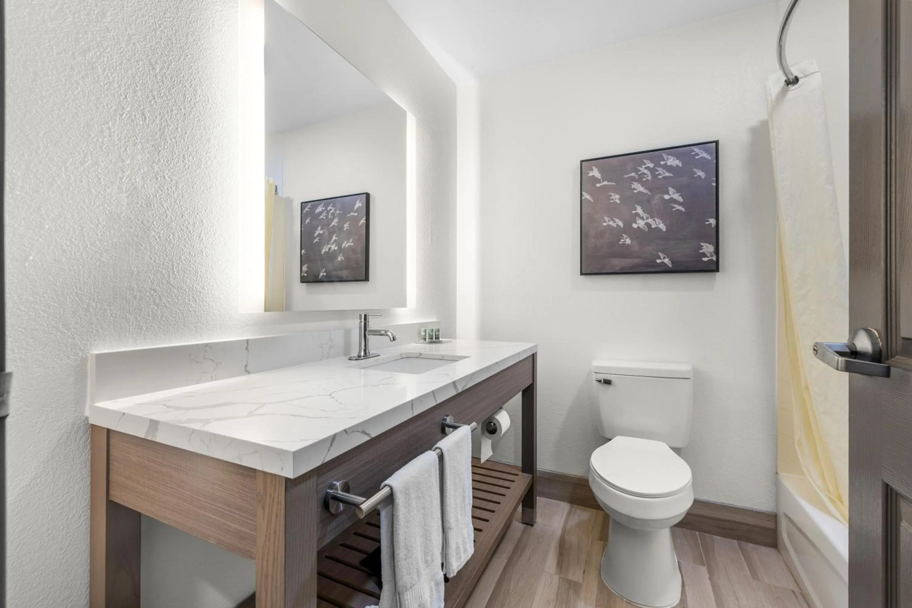 Bathroom in Best Western Acadia Hotel