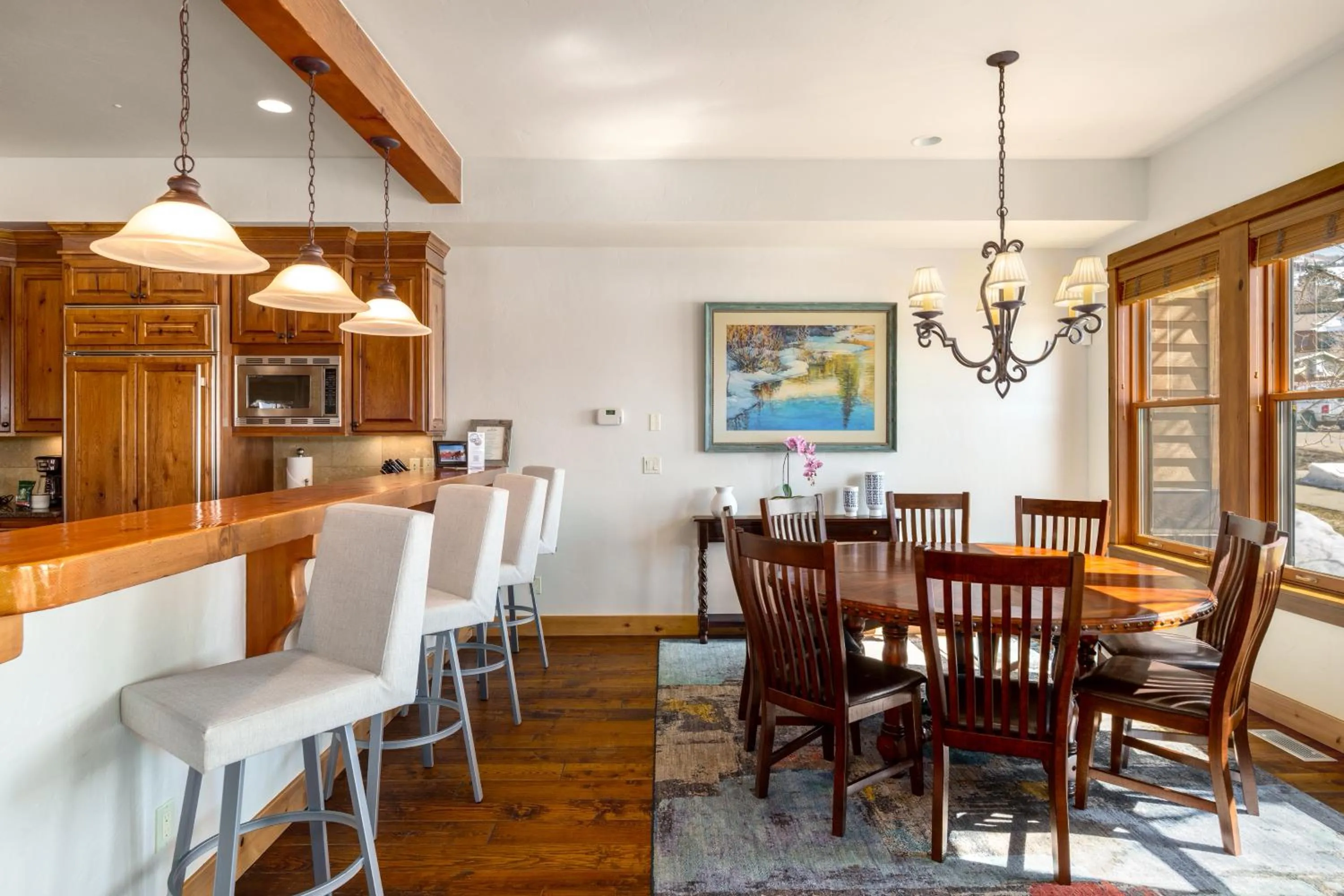 Dining area in The Porches