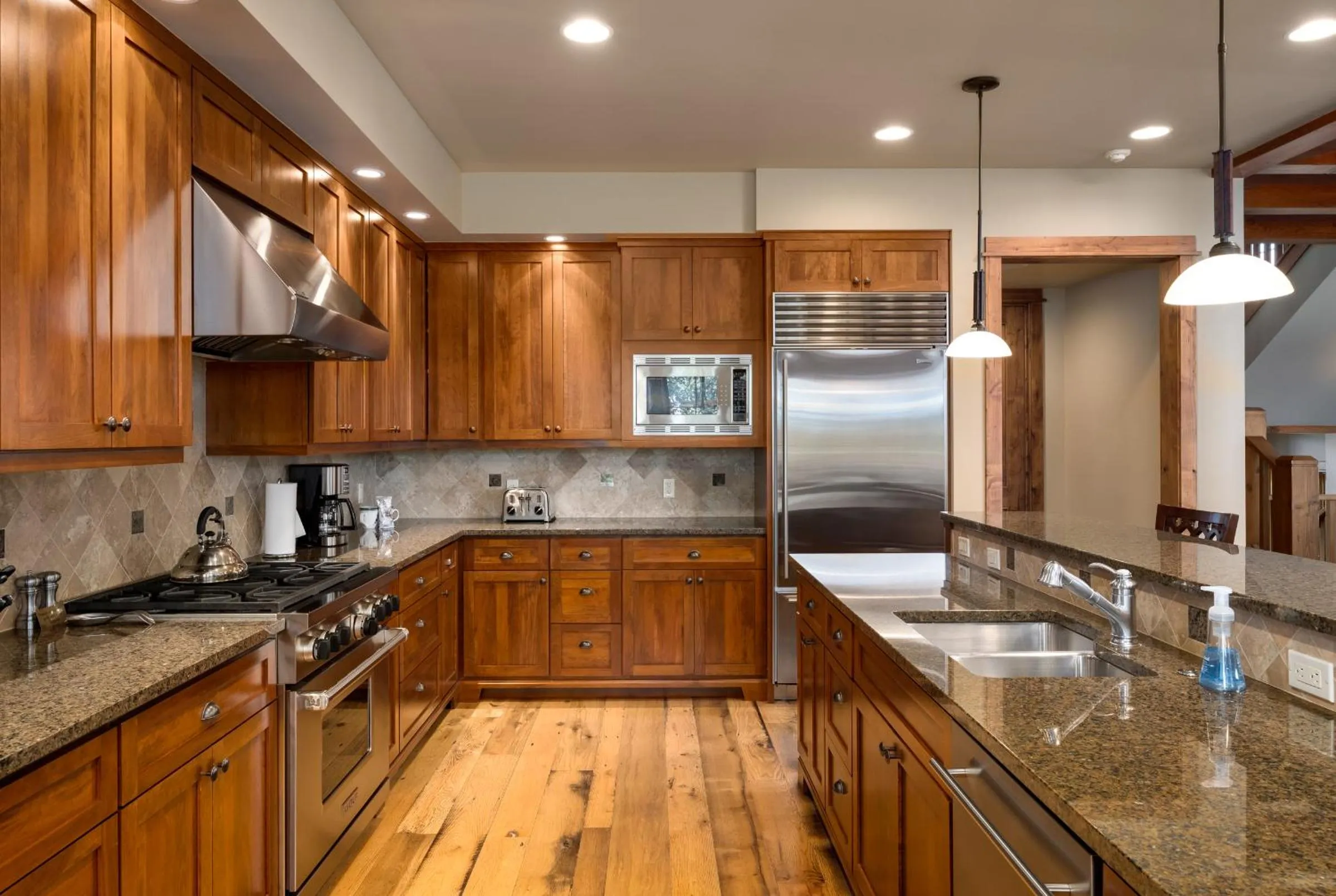 Kitchen or kitchenette in The Porches