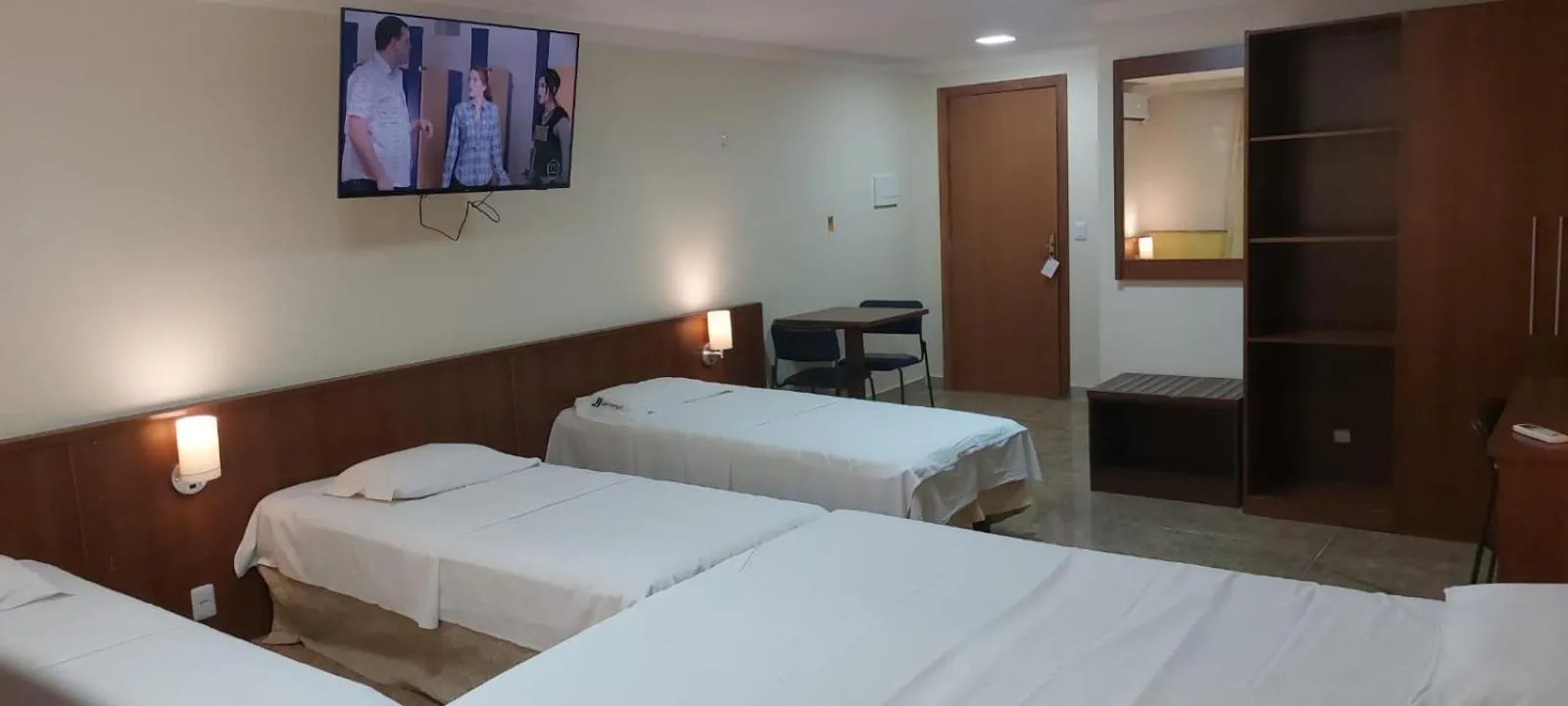 Bed in Candango Aero Hotel