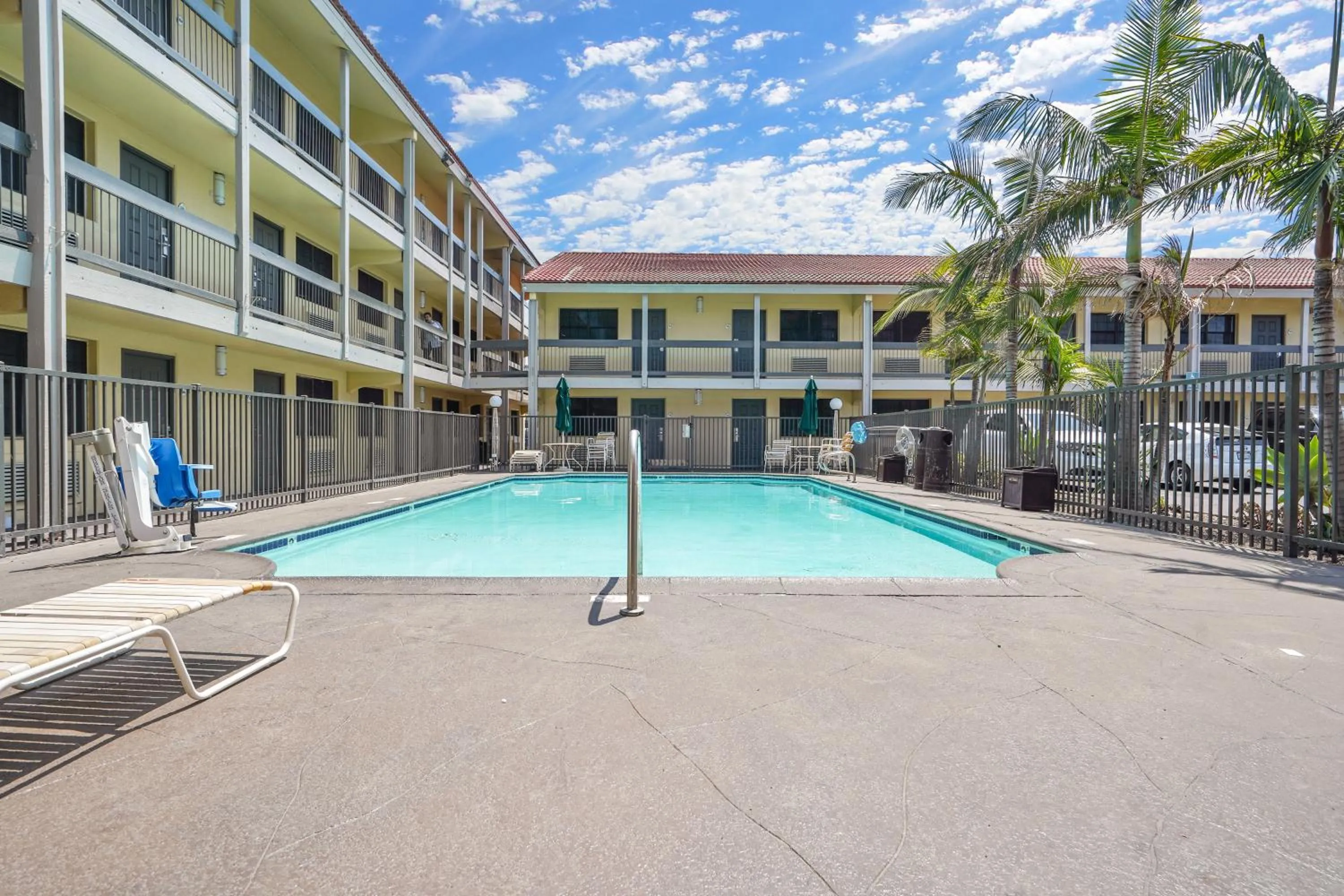Swimming pool in La Quinta Inn by Wyndham Costa Mesa Orange County