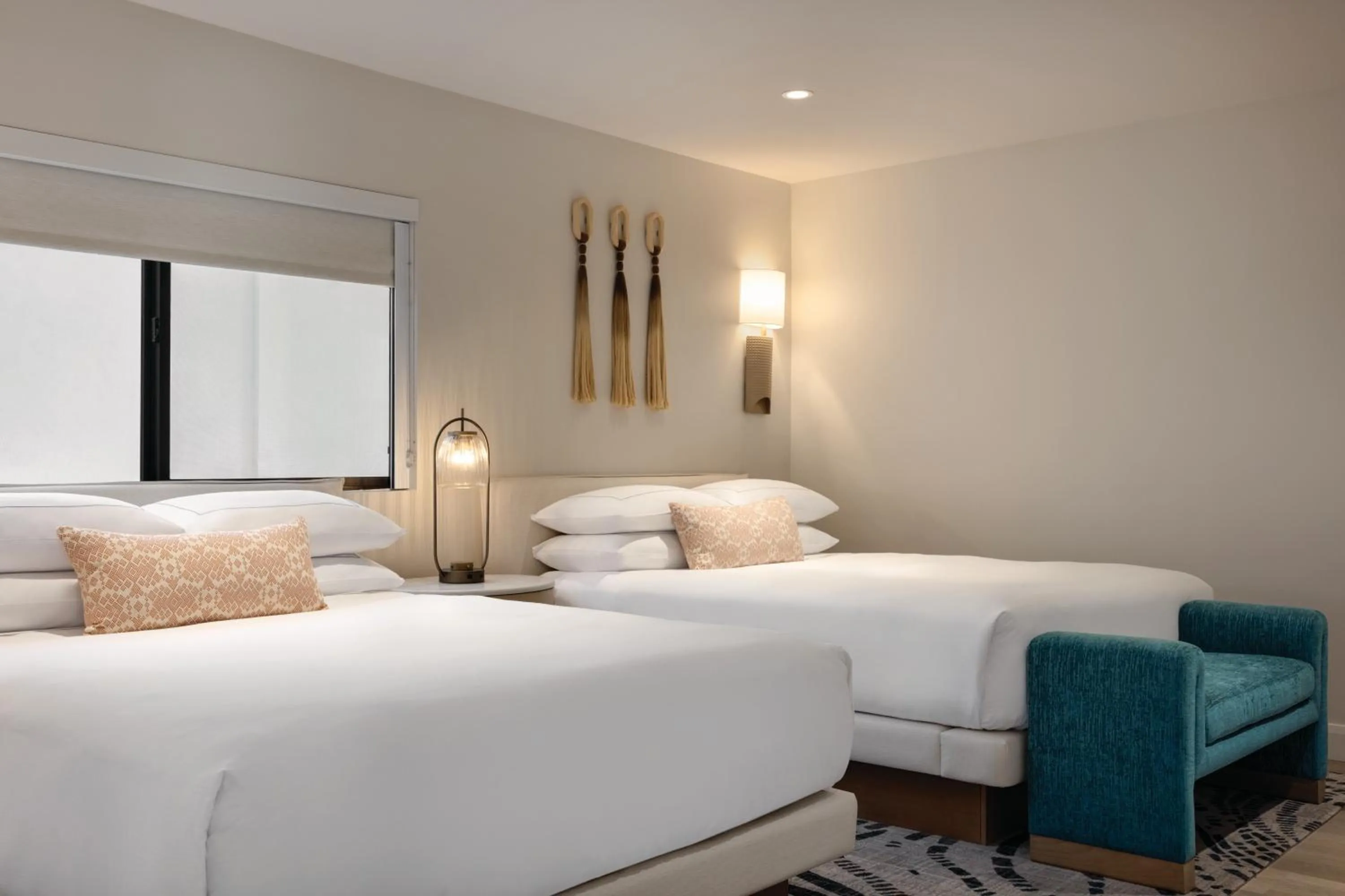 Bed in Hilton Scottsdale Resort & Villas