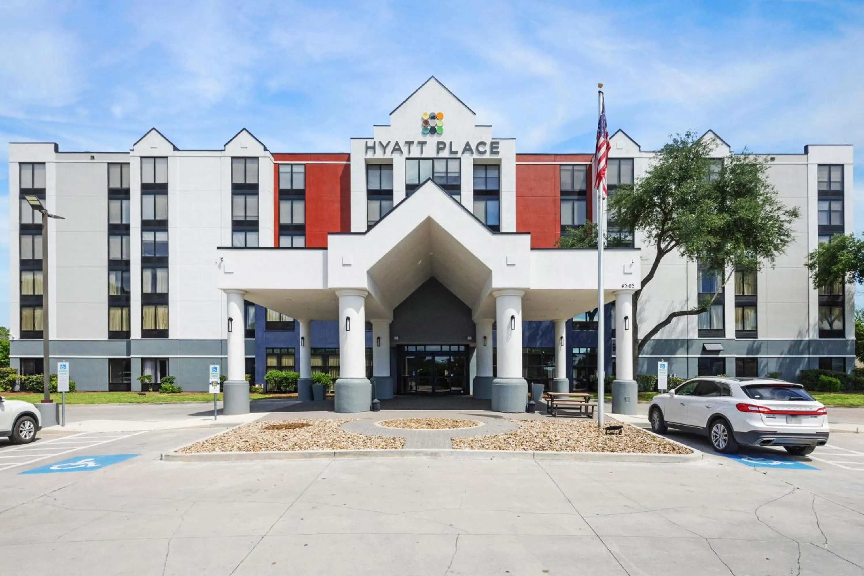 Property building in Hyatt Place San Antonio Northwest/Medical Center