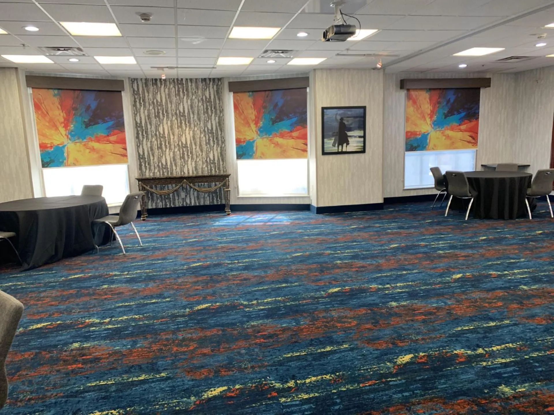 Meeting/conference room in La Quinta by Wyndham OKC North - Quail Springs