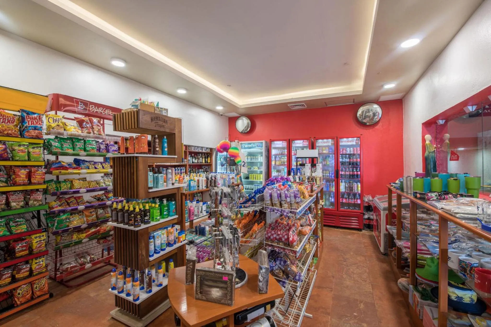 On-site shops in Club Regina Cancun