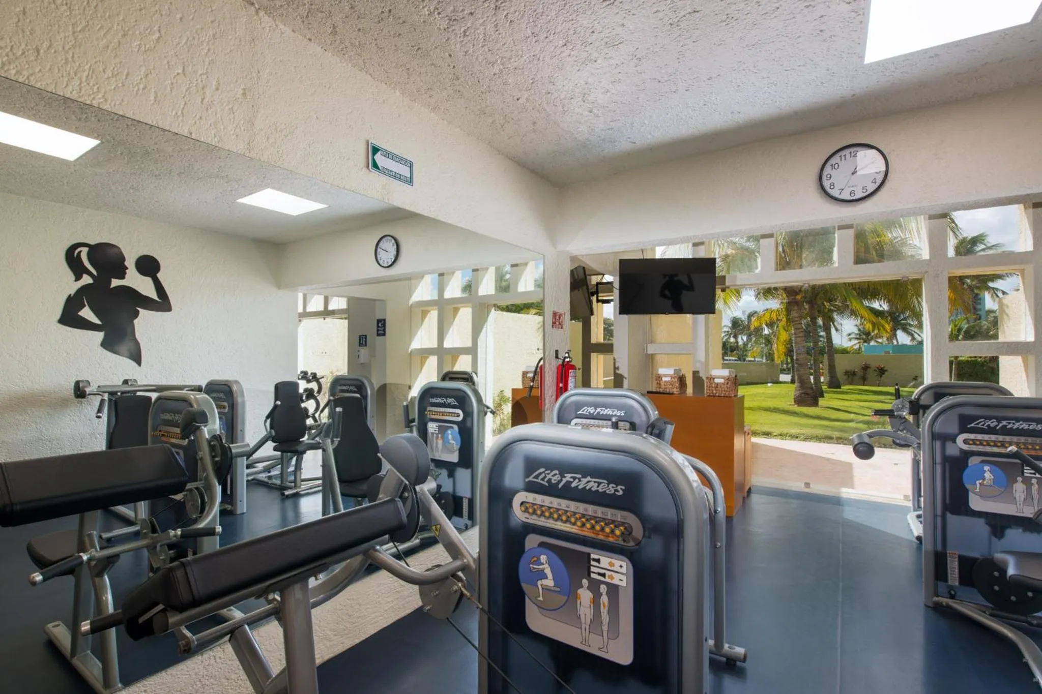 Fitness centre/facilities in Club Regina Cancun