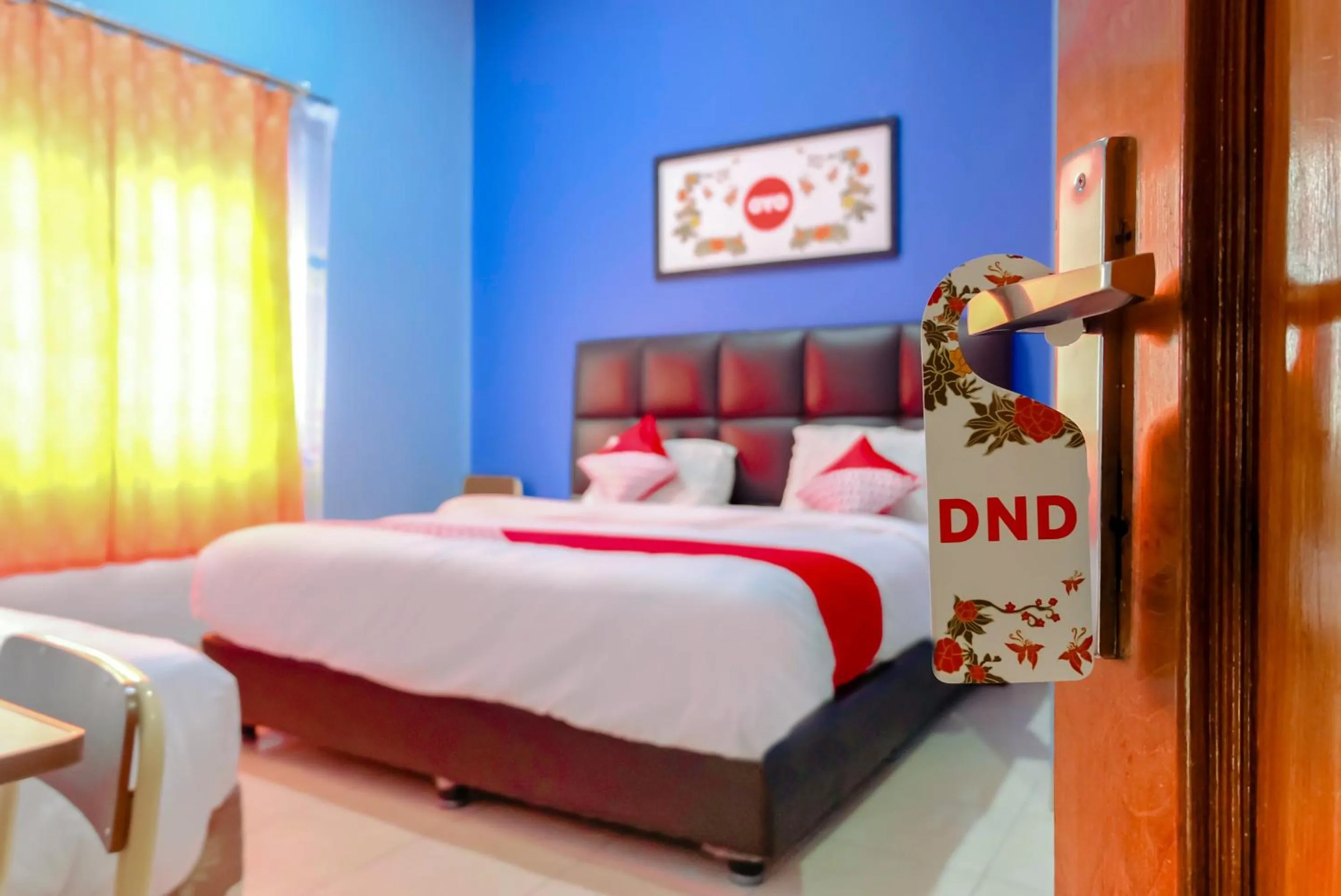 Bedroom, Bed in Hotel O Guest House Amalia Malang