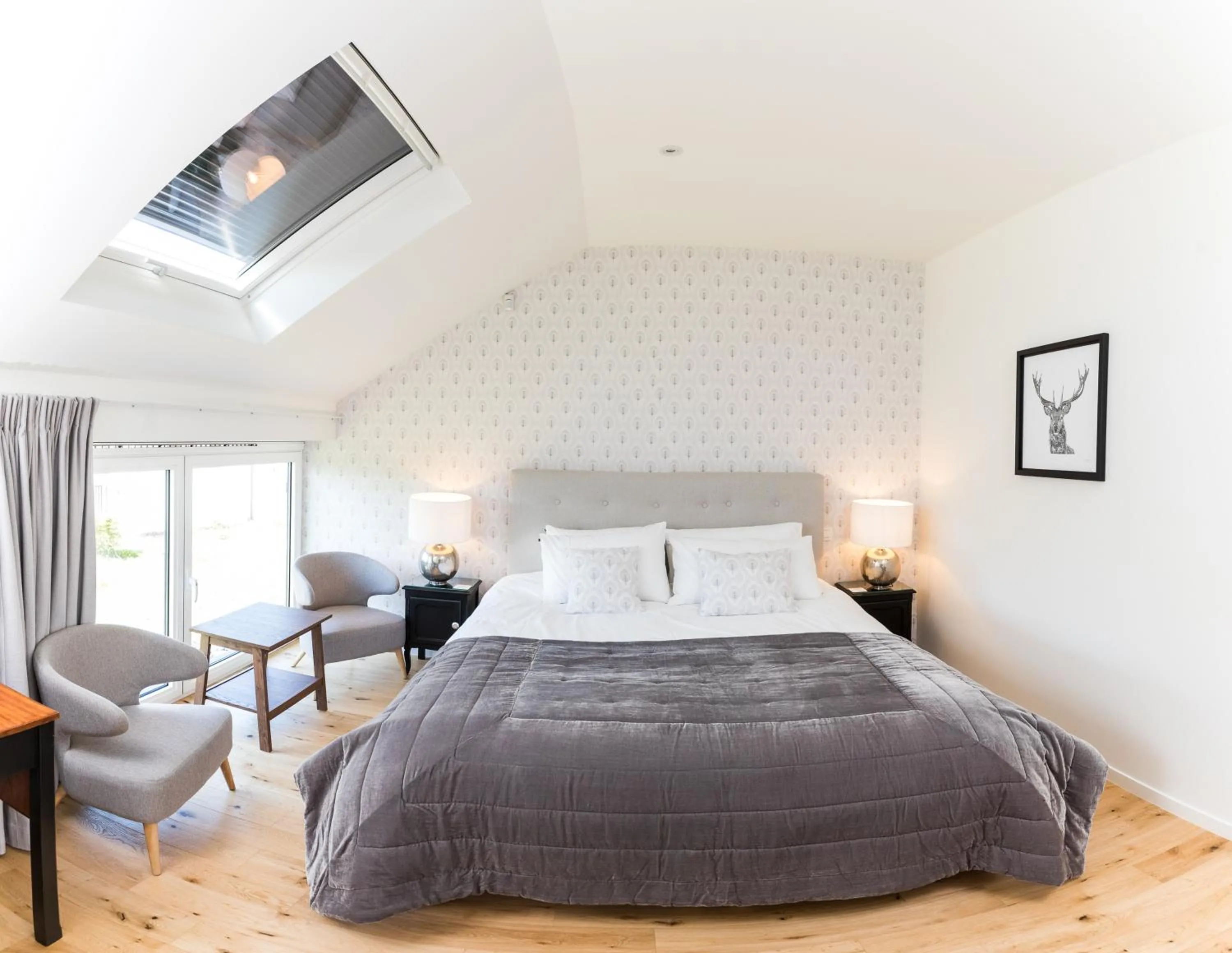 Bed in Chez Spoons B&B