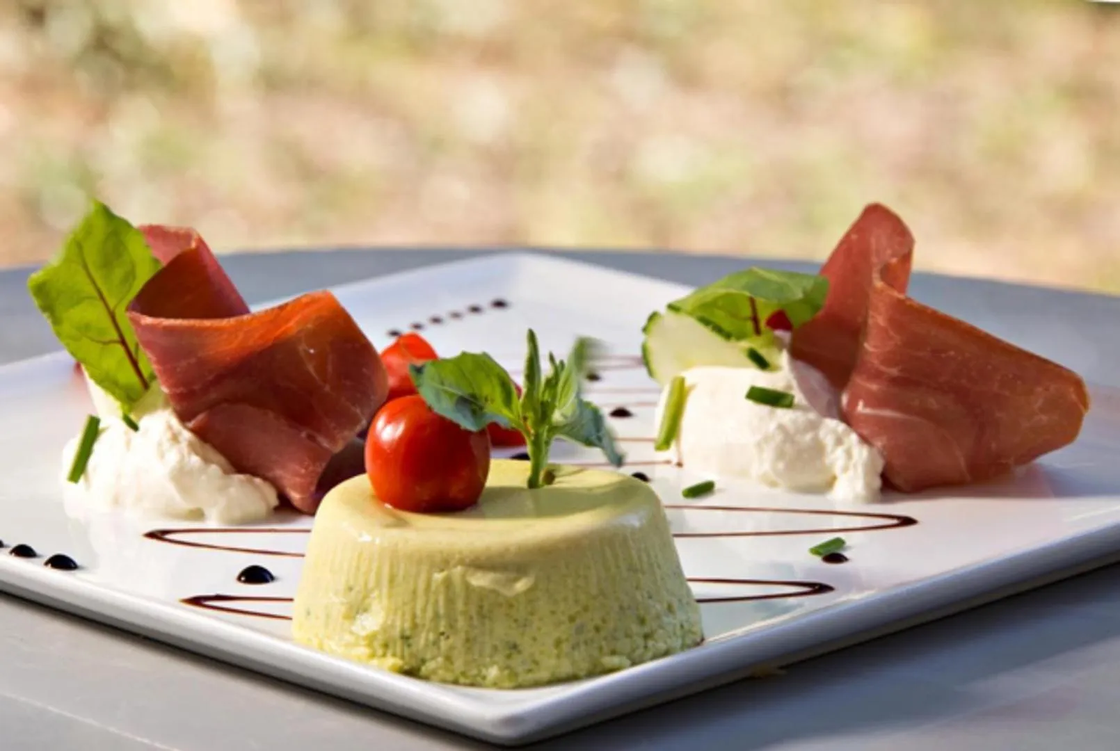 Restaurant/places to eat in Le Mas Des Sables