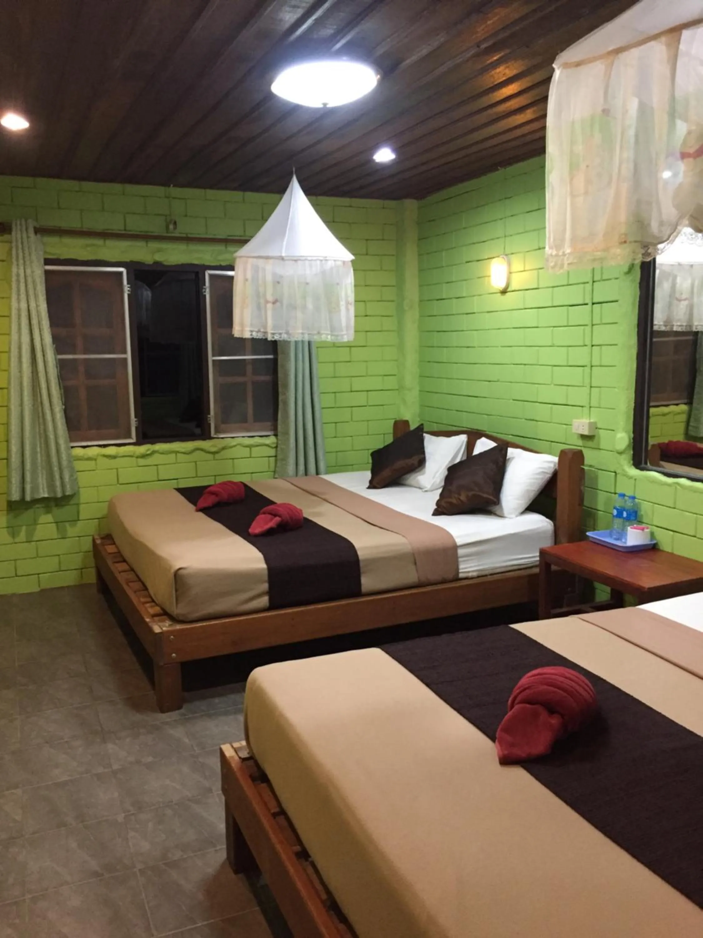 Bed in Khao Sok Nung House