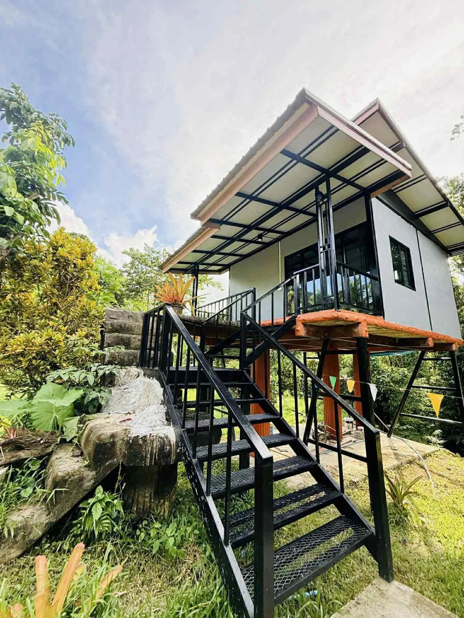 Property building in Khao Sok Nung House