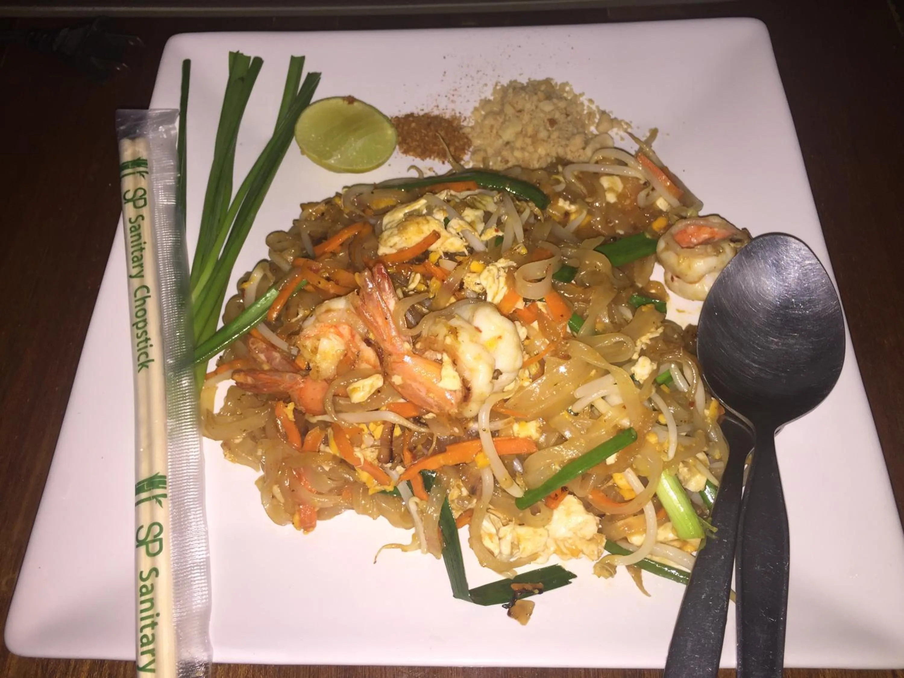 Restaurant/places to eat in Khao Sok Nung House