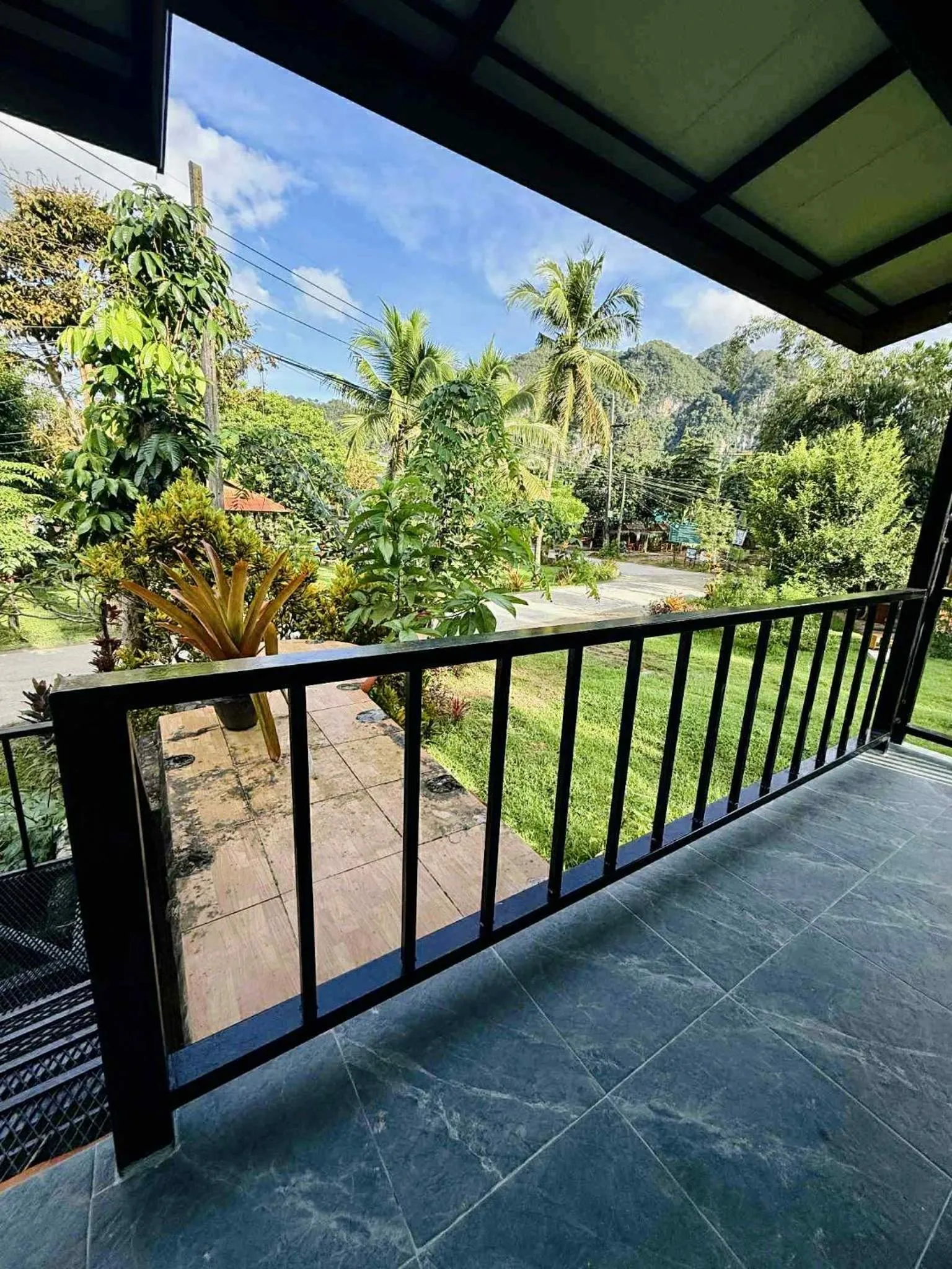 Property building in Khao Sok Nung House