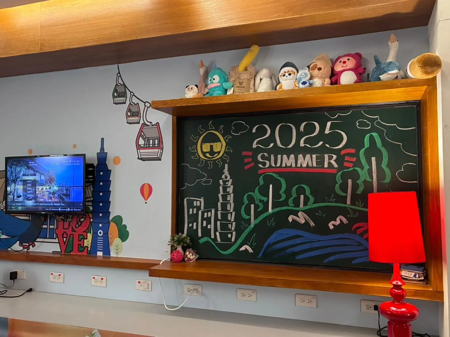 Communal lounge/ TV room in 新麗旅店 Newful Hotel