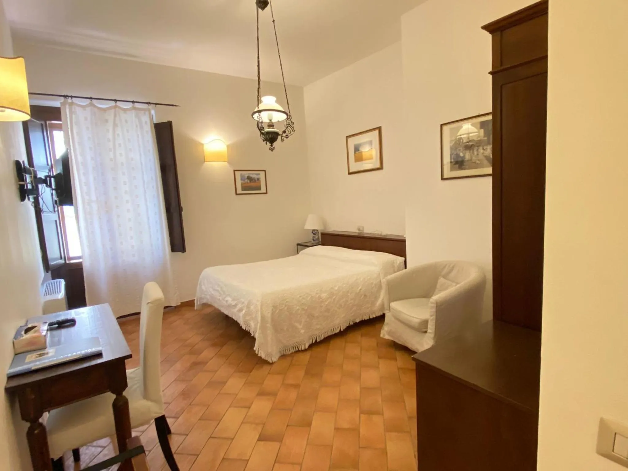 Photo of the whole room, Bed in Villa Trigona